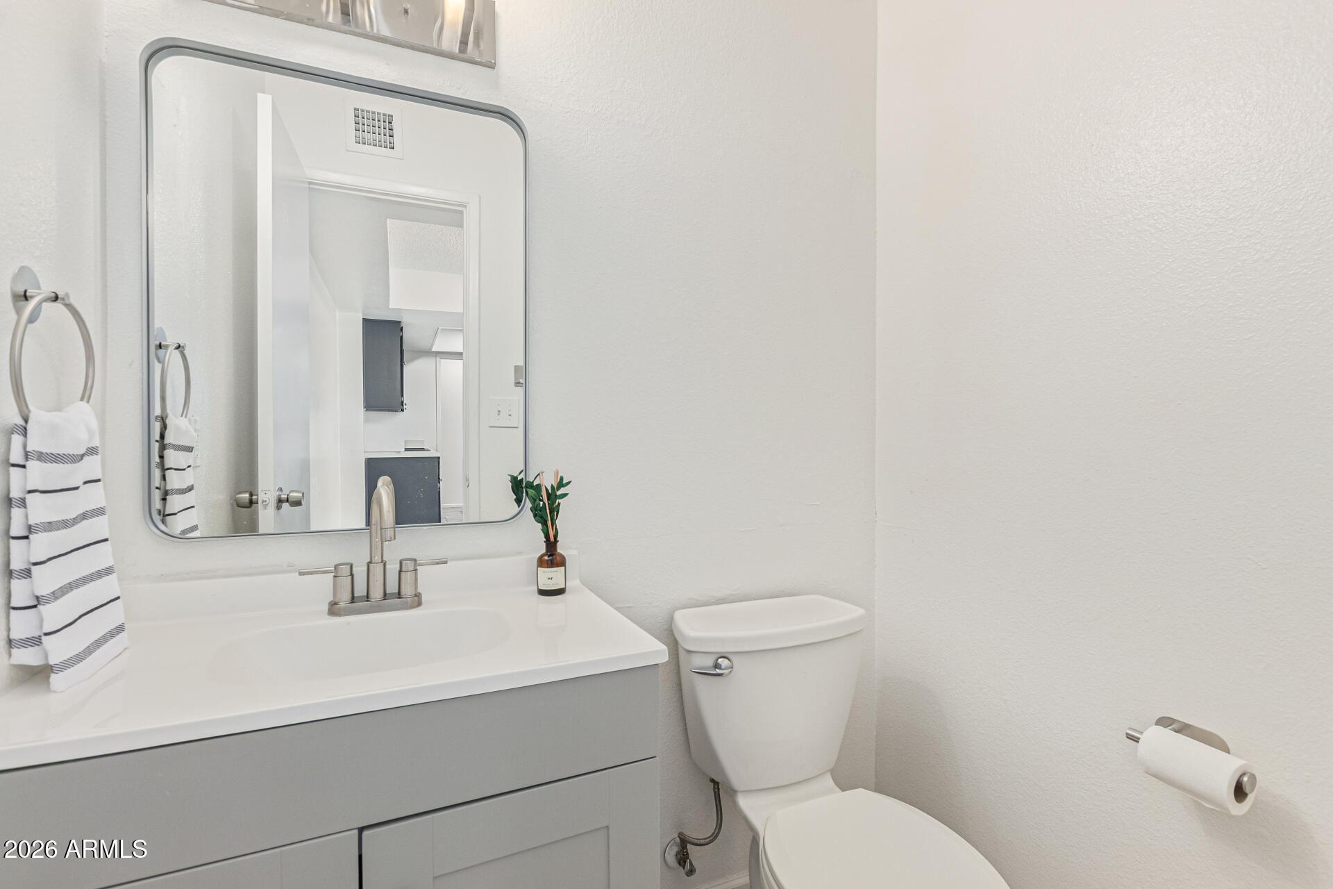 HALLCRAFT VILLAS WEST 8 - Residential