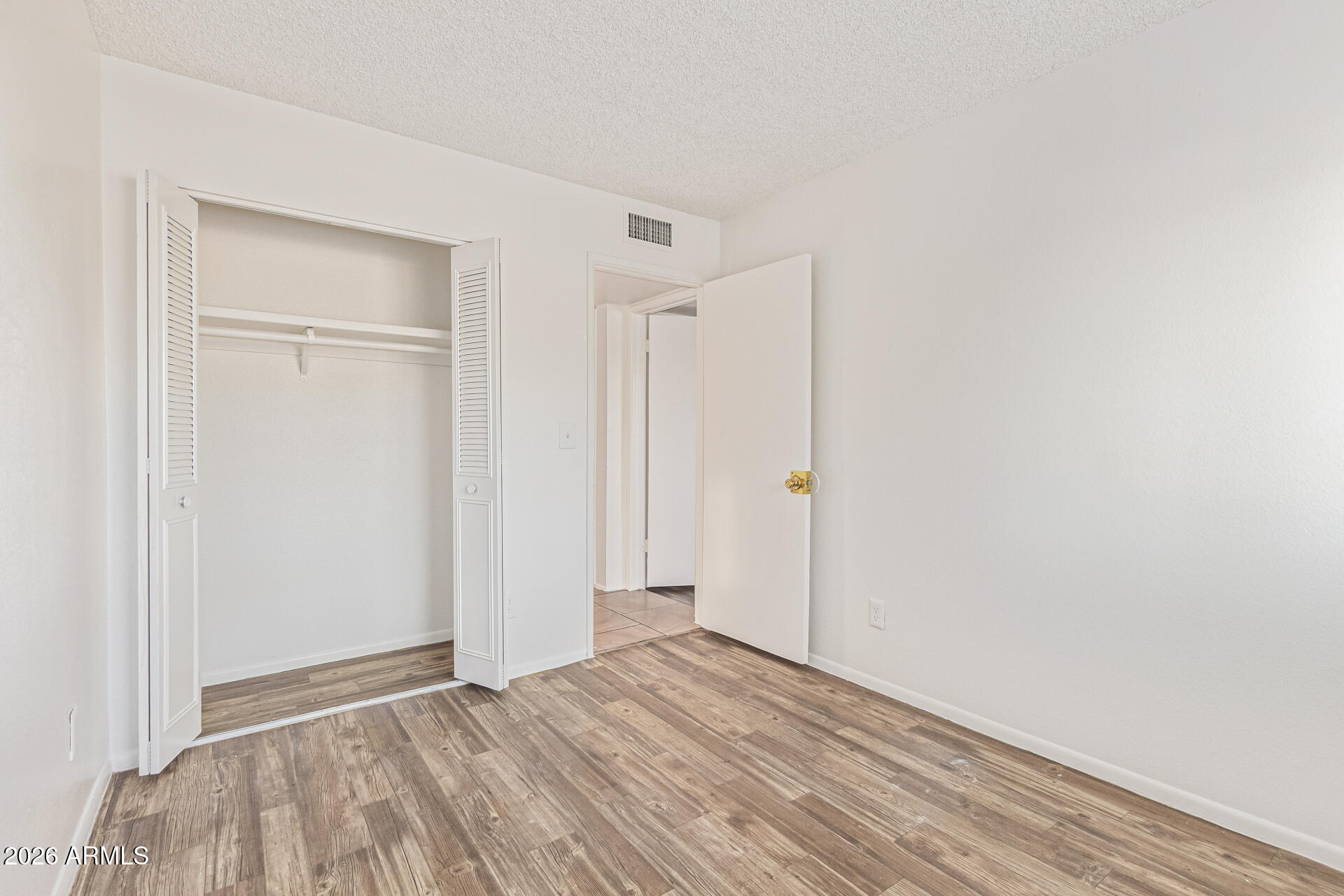 HALLCRAFT VILLAS WEST 8 - Residential