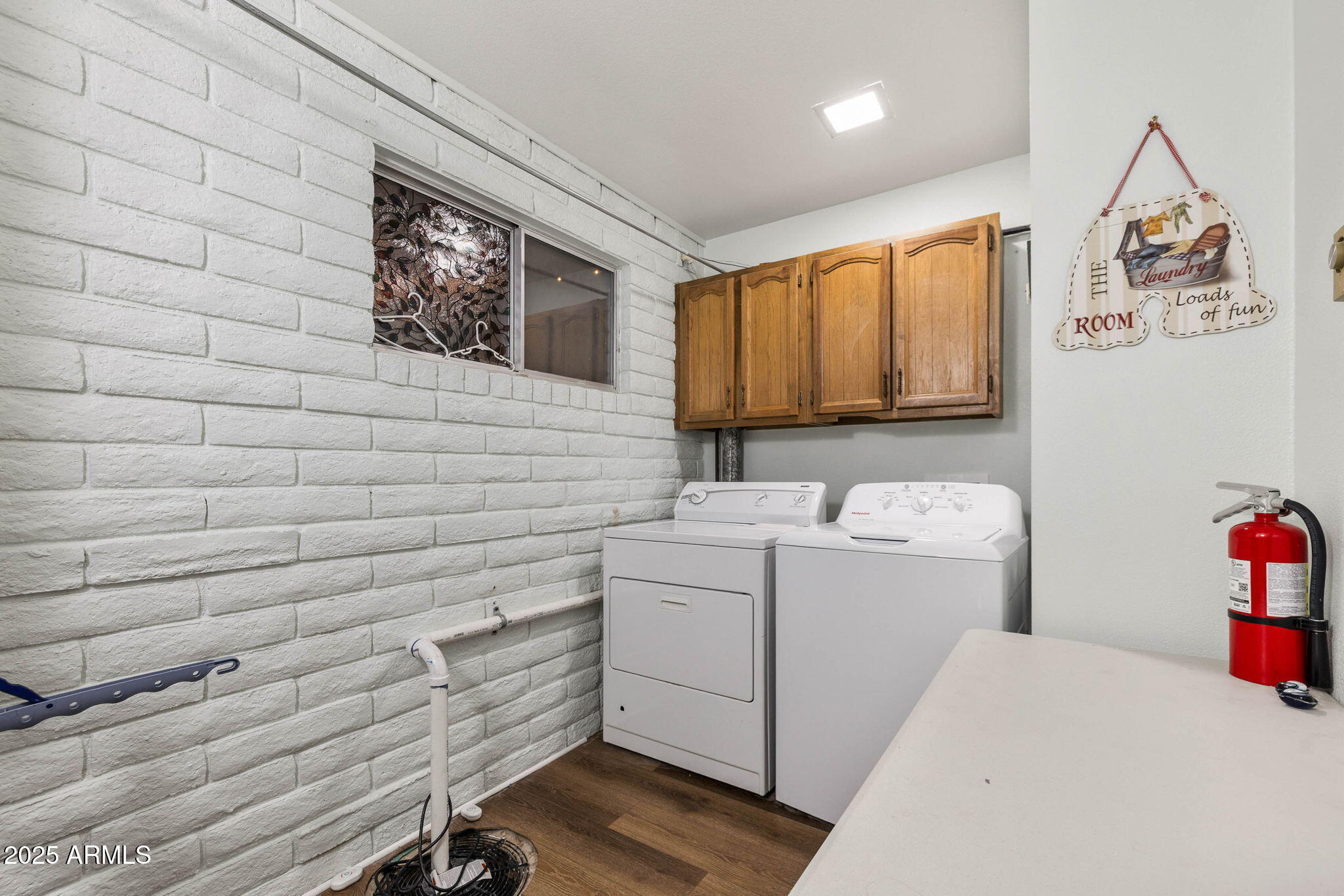 THE KNOLL SUB - Residential