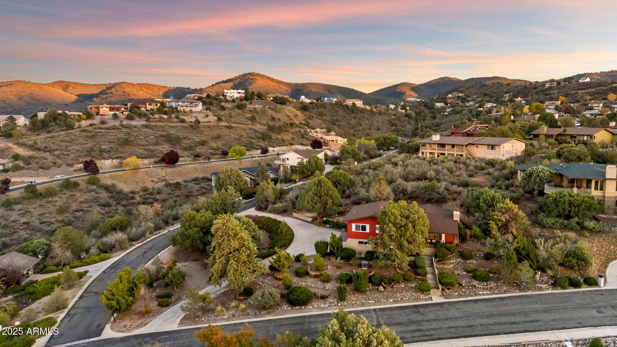 THE KNOLL SUB - Residential