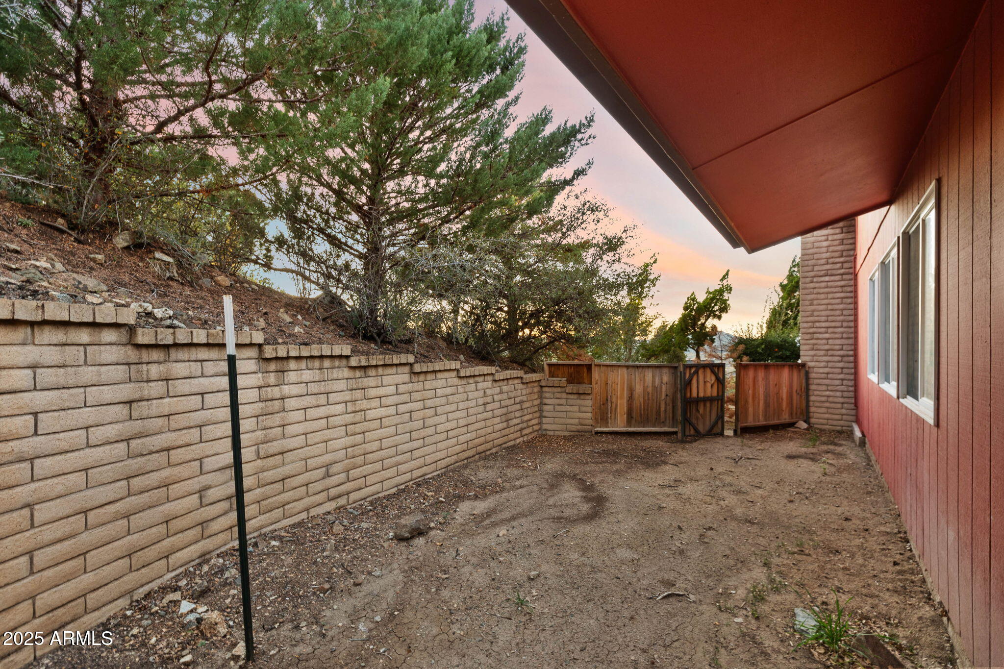 THE KNOLL SUB - Residential