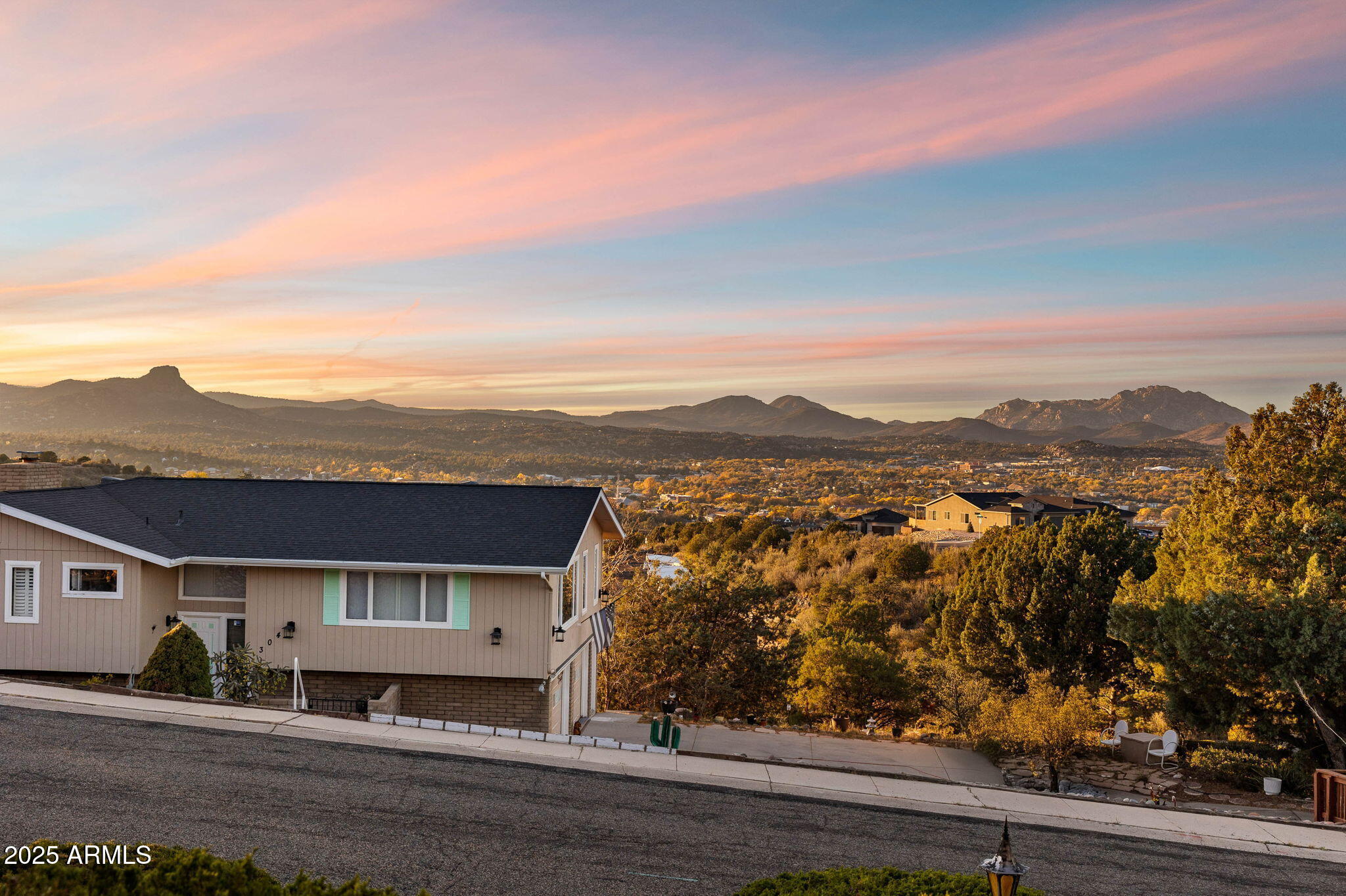 THE KNOLL SUB - Residential