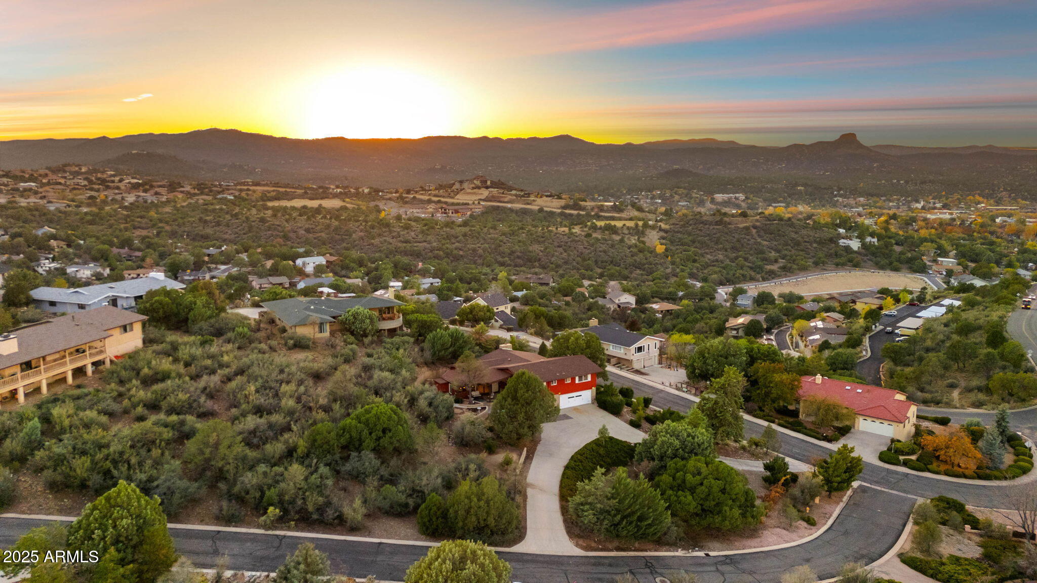 THE KNOLL SUB - Residential