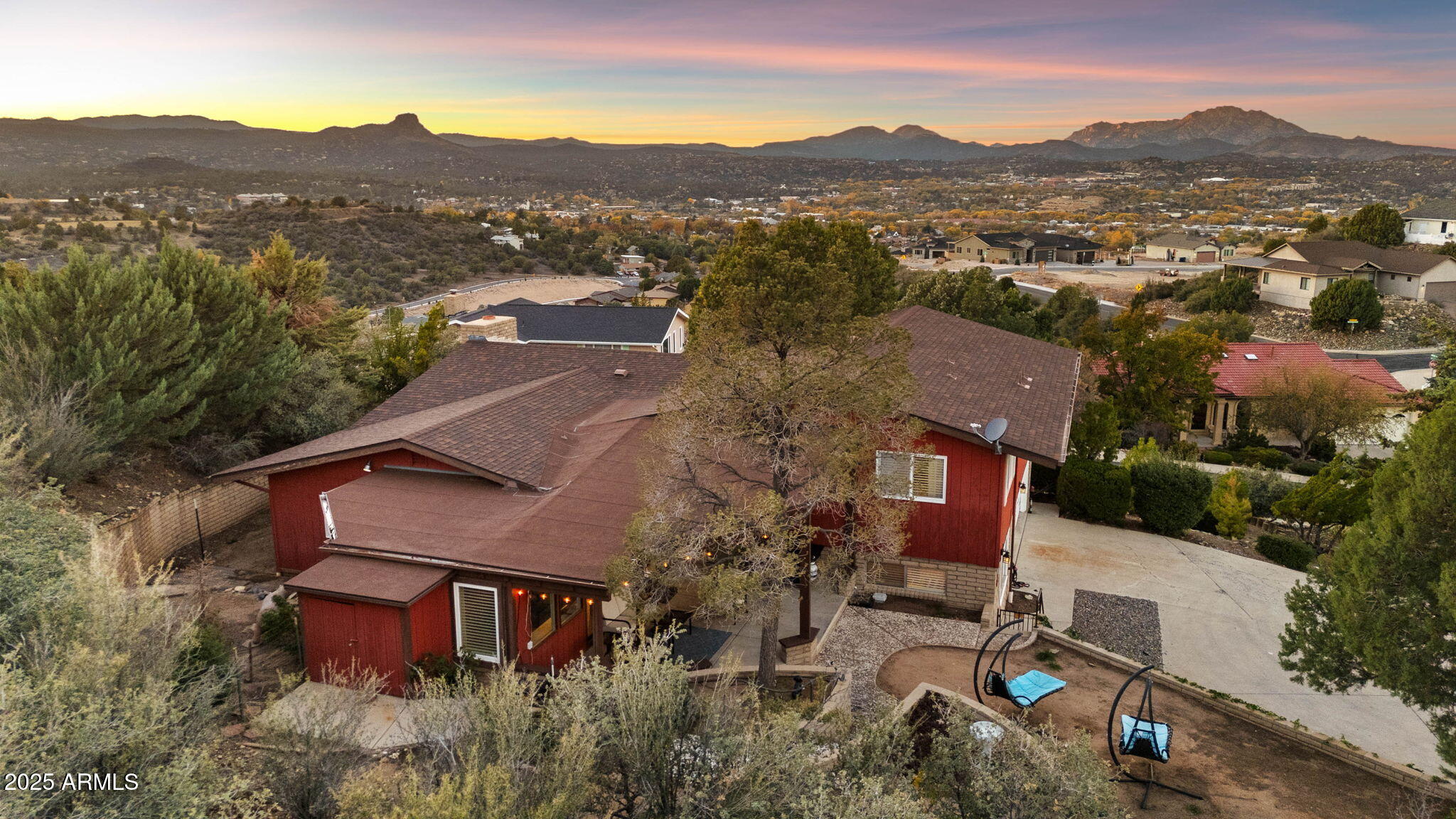 THE KNOLL SUB - Residential