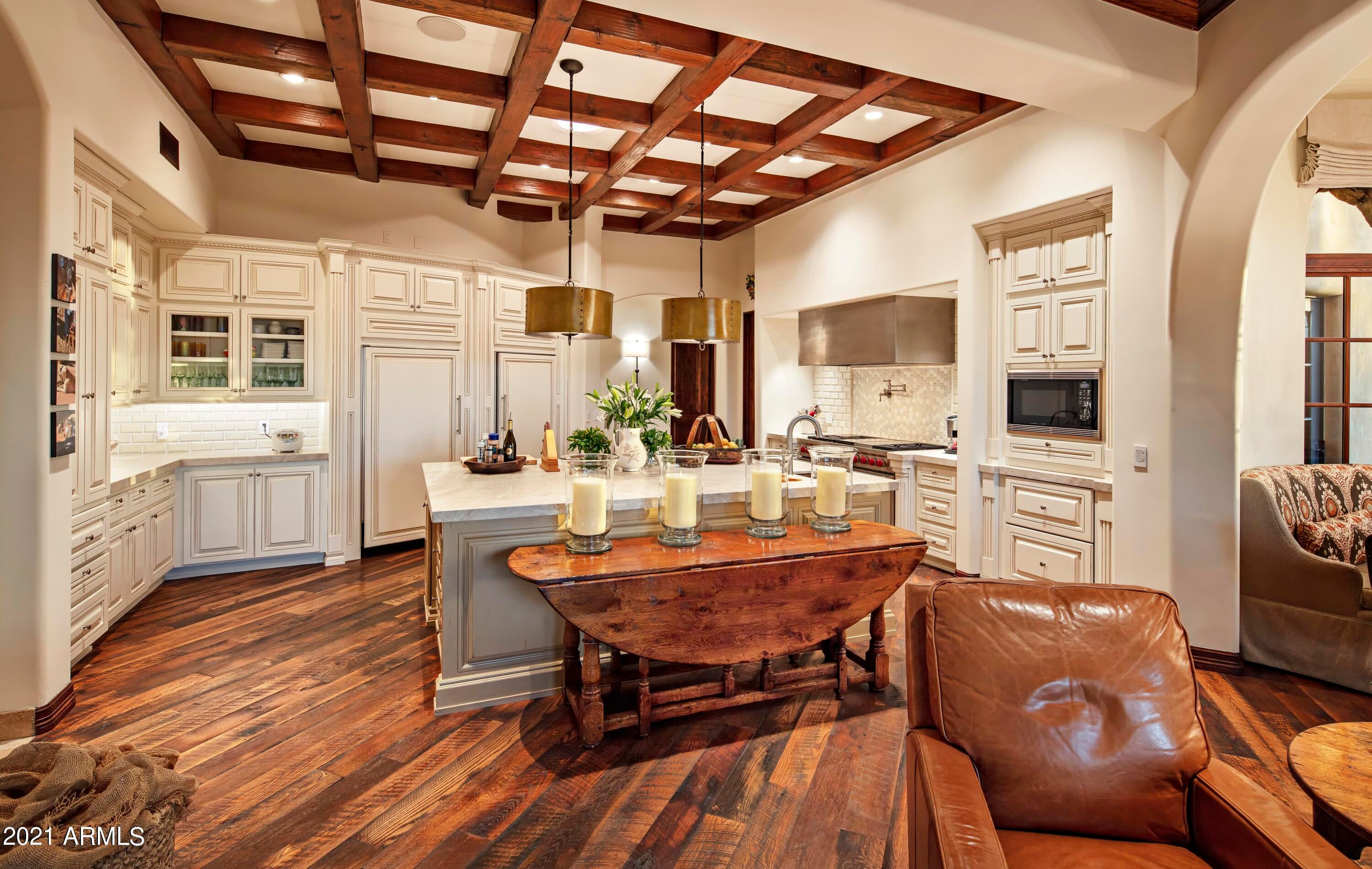 ESTANCIA - Residential