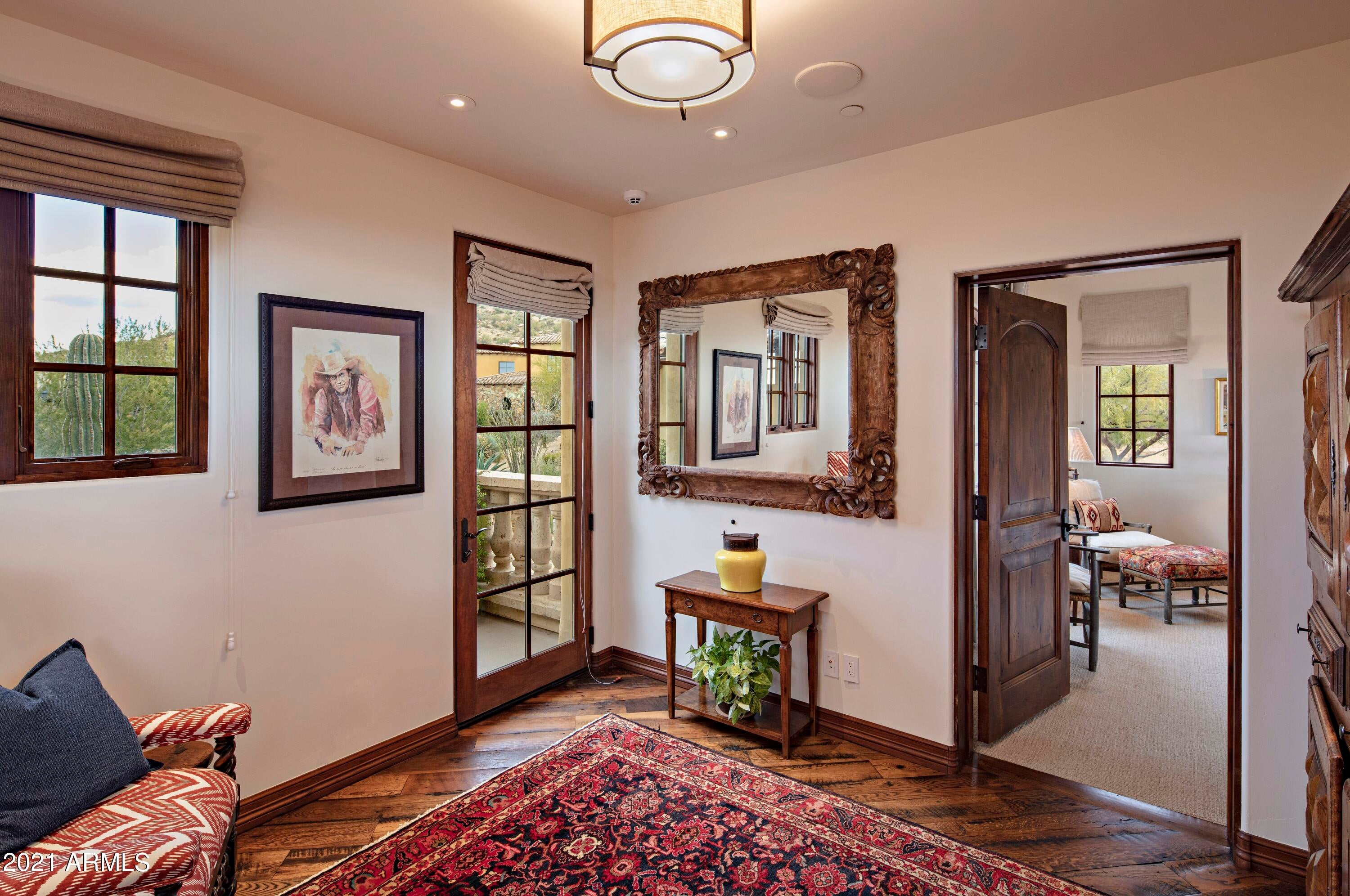 ESTANCIA - Residential