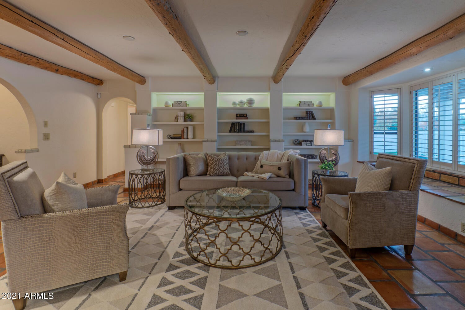 LA TIERRA ESTATES AMD - Residential