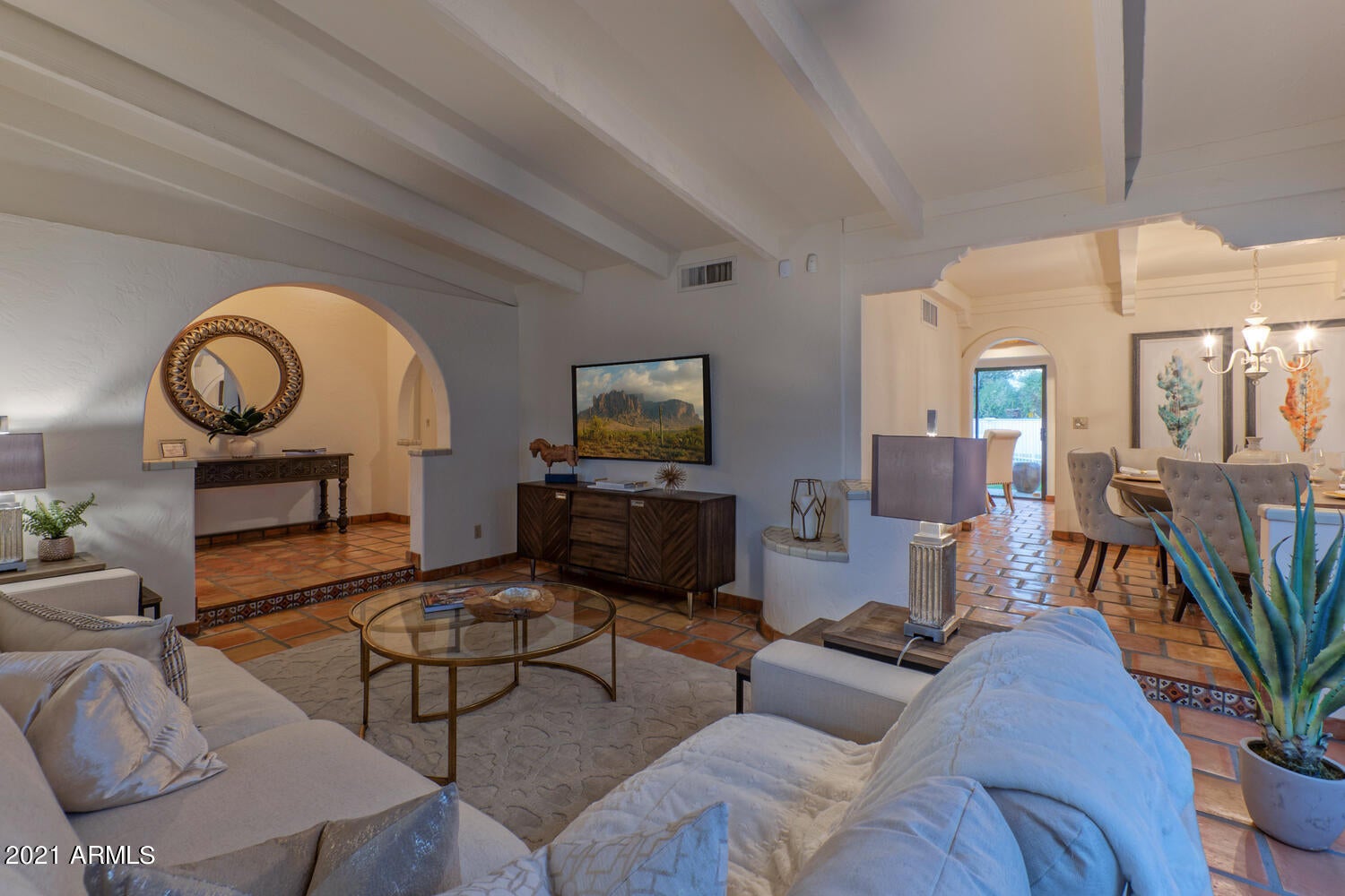 LA TIERRA ESTATES AMD - Residential