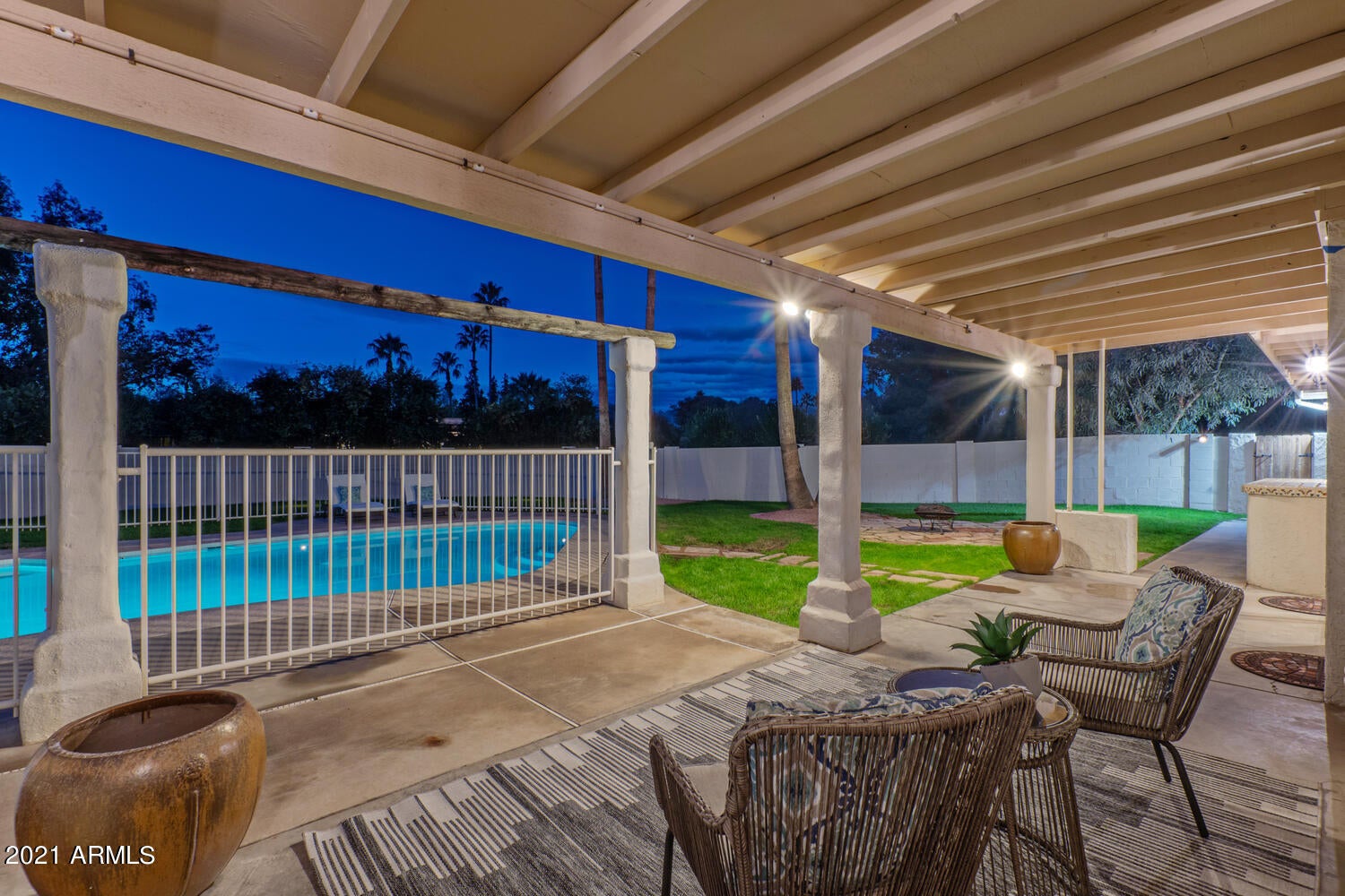 LA TIERRA ESTATES AMD - Residential
