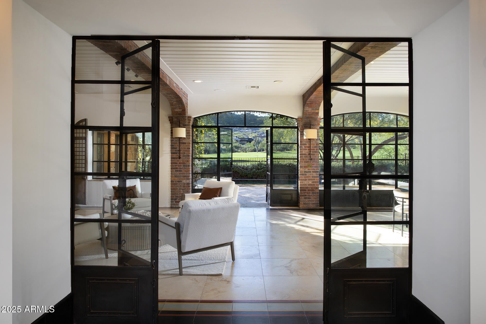 ESTANCIA - Residential