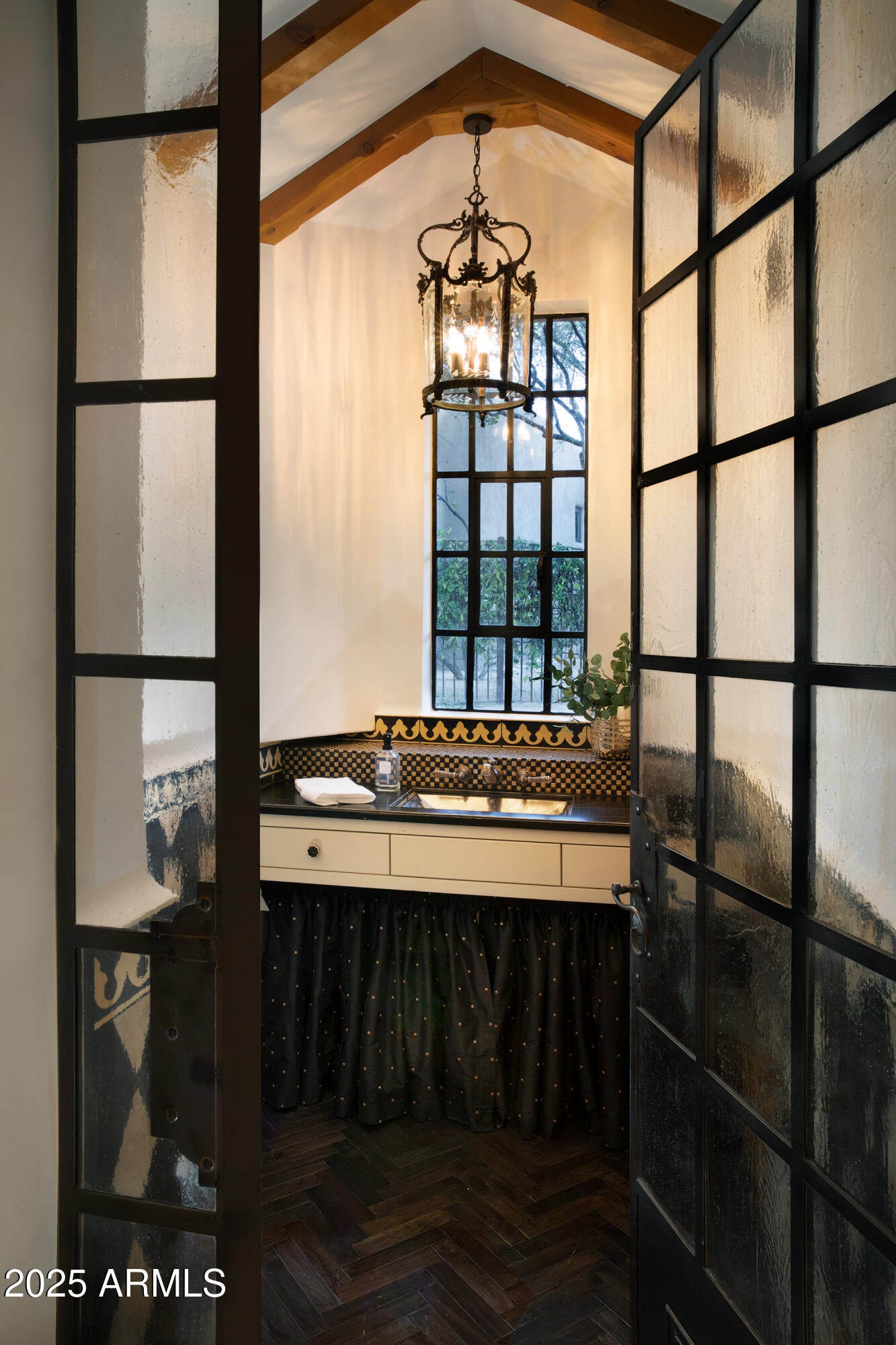 ESTANCIA - Residential