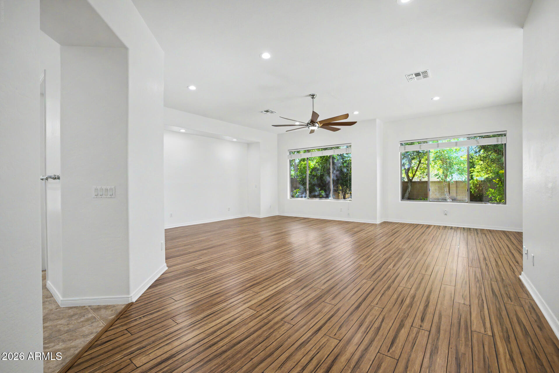 BARRINGTON - Residential