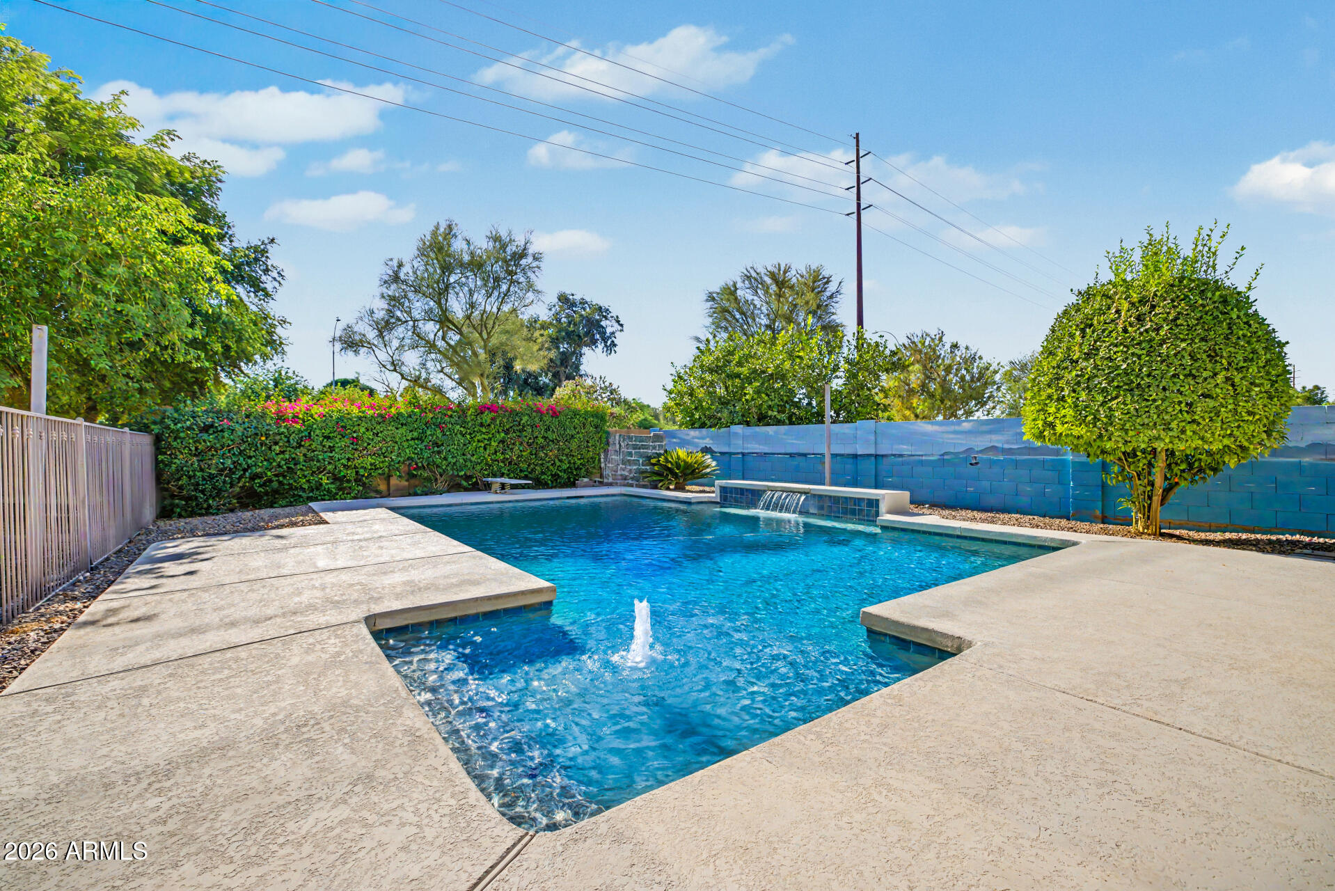 BARRINGTON - Residential