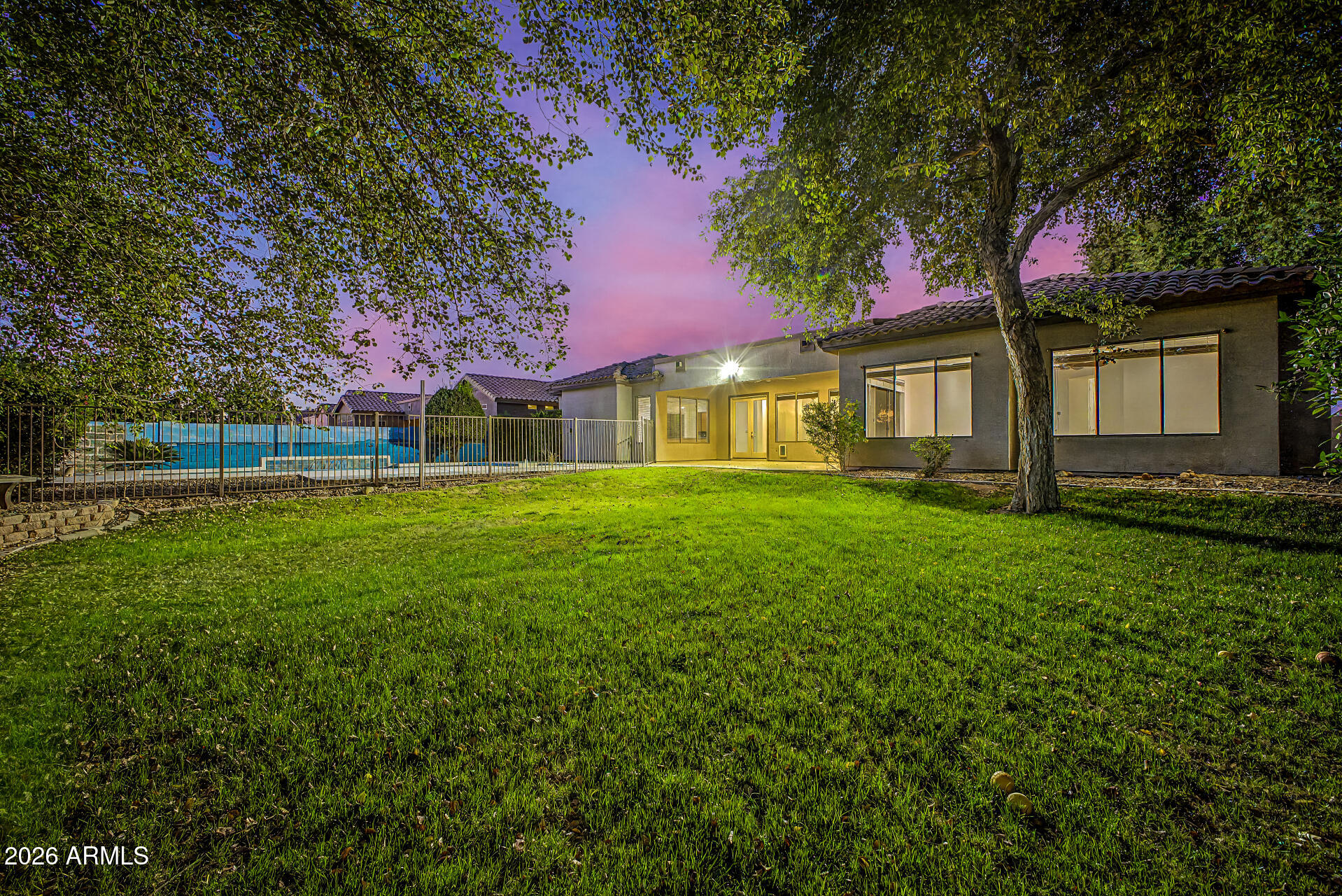 BARRINGTON - Residential