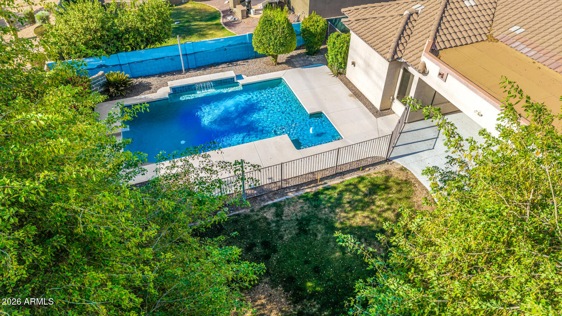 BARRINGTON - Residential