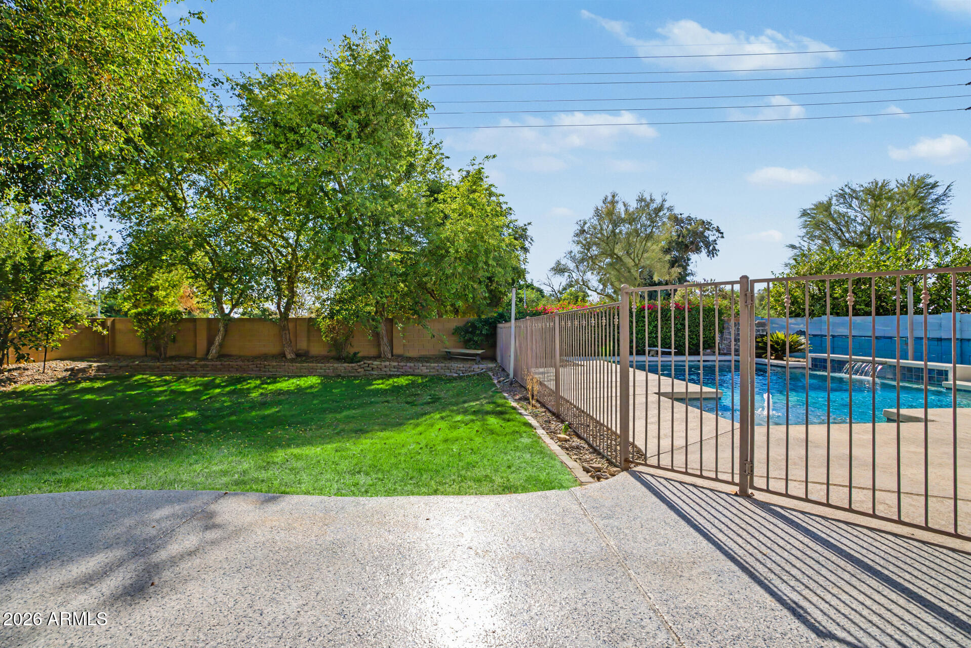 BARRINGTON - Residential