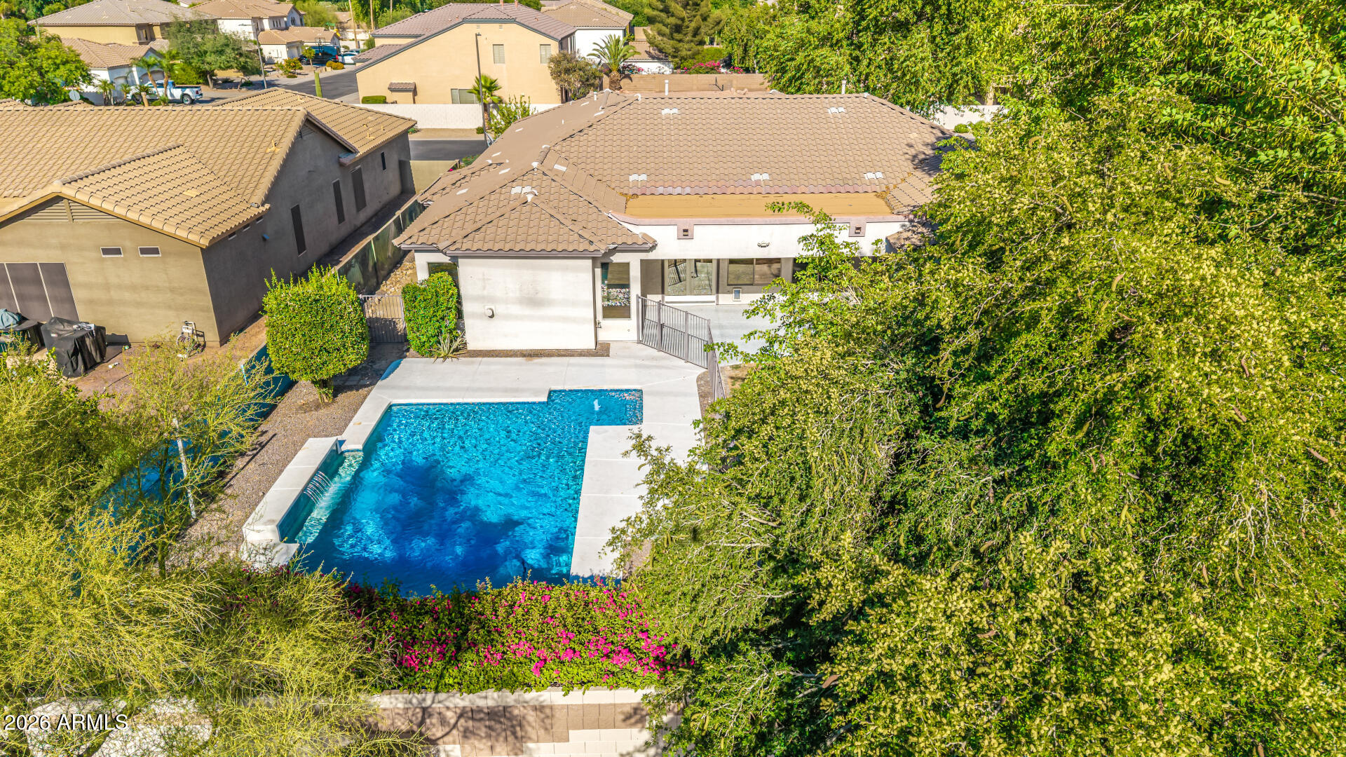 BARRINGTON - Residential