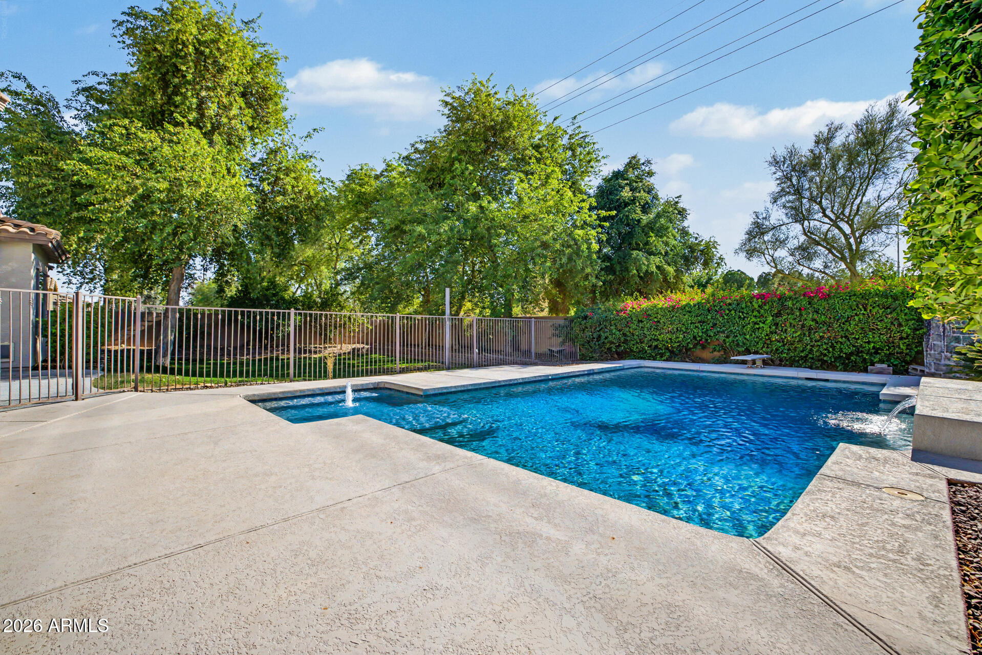 BARRINGTON - Residential