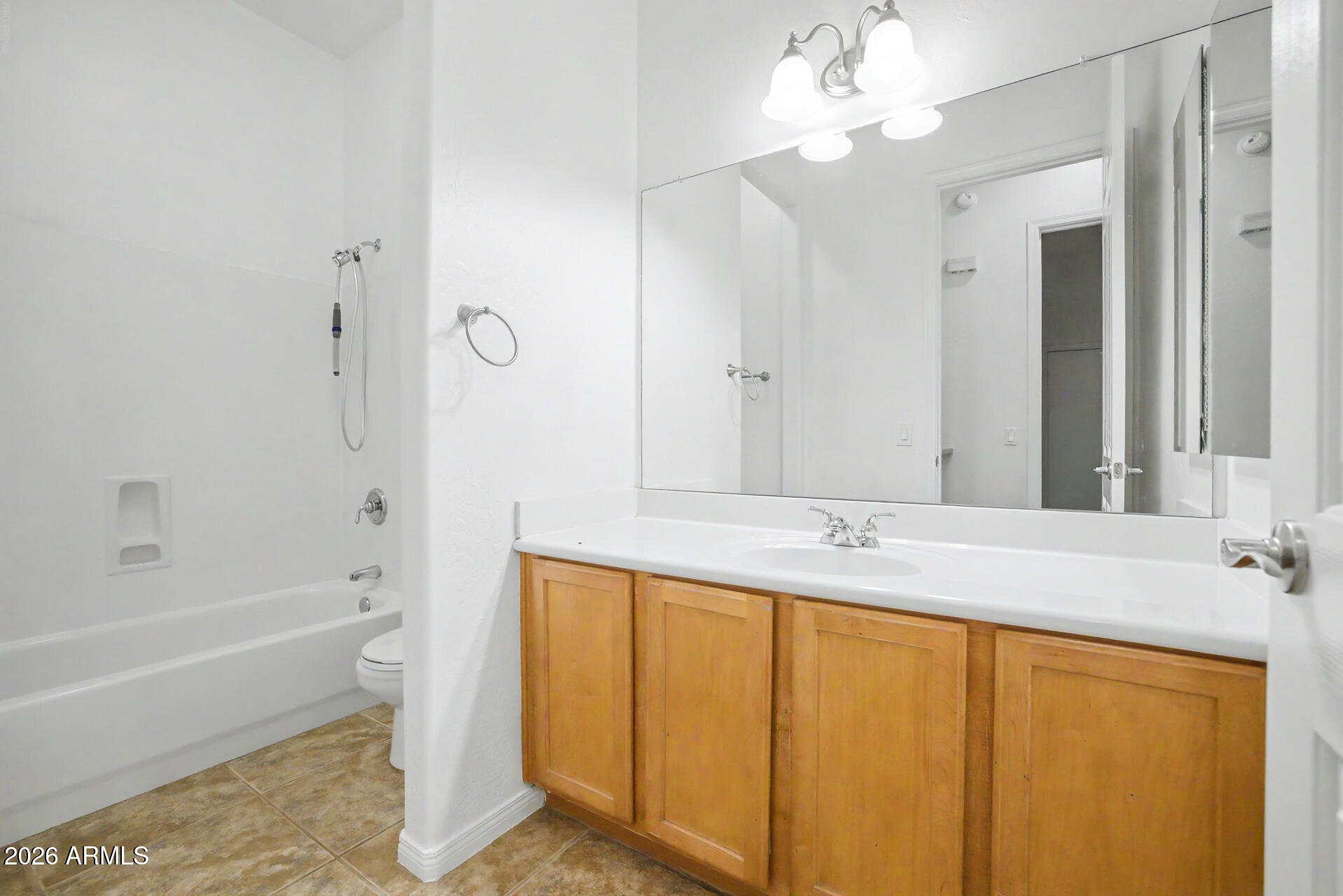 BARRINGTON - Residential