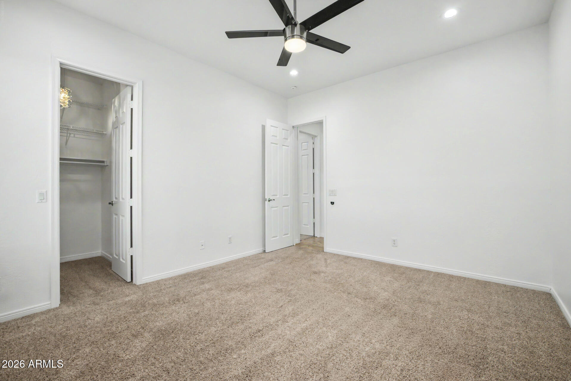 BARRINGTON - Residential