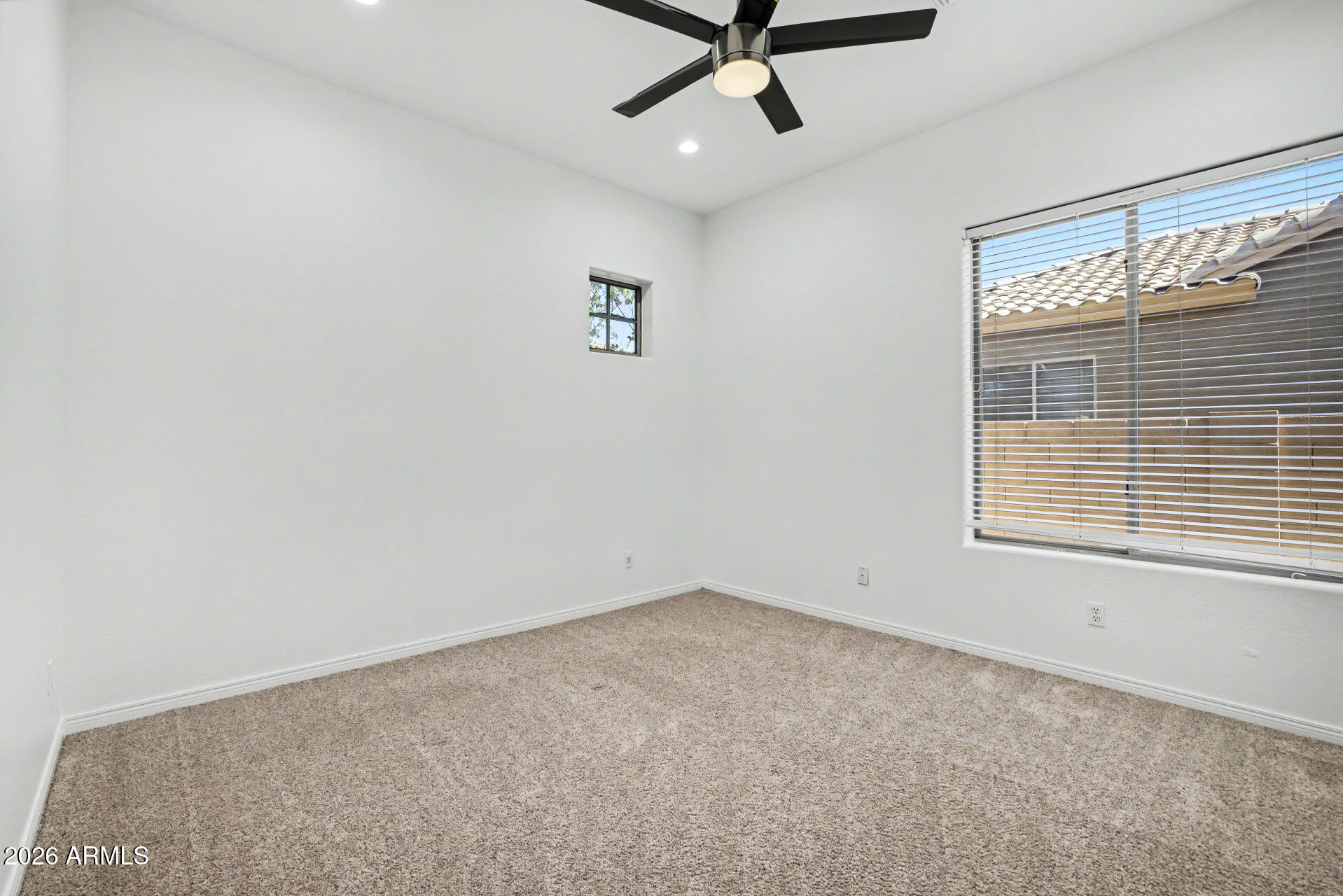 BARRINGTON - Residential