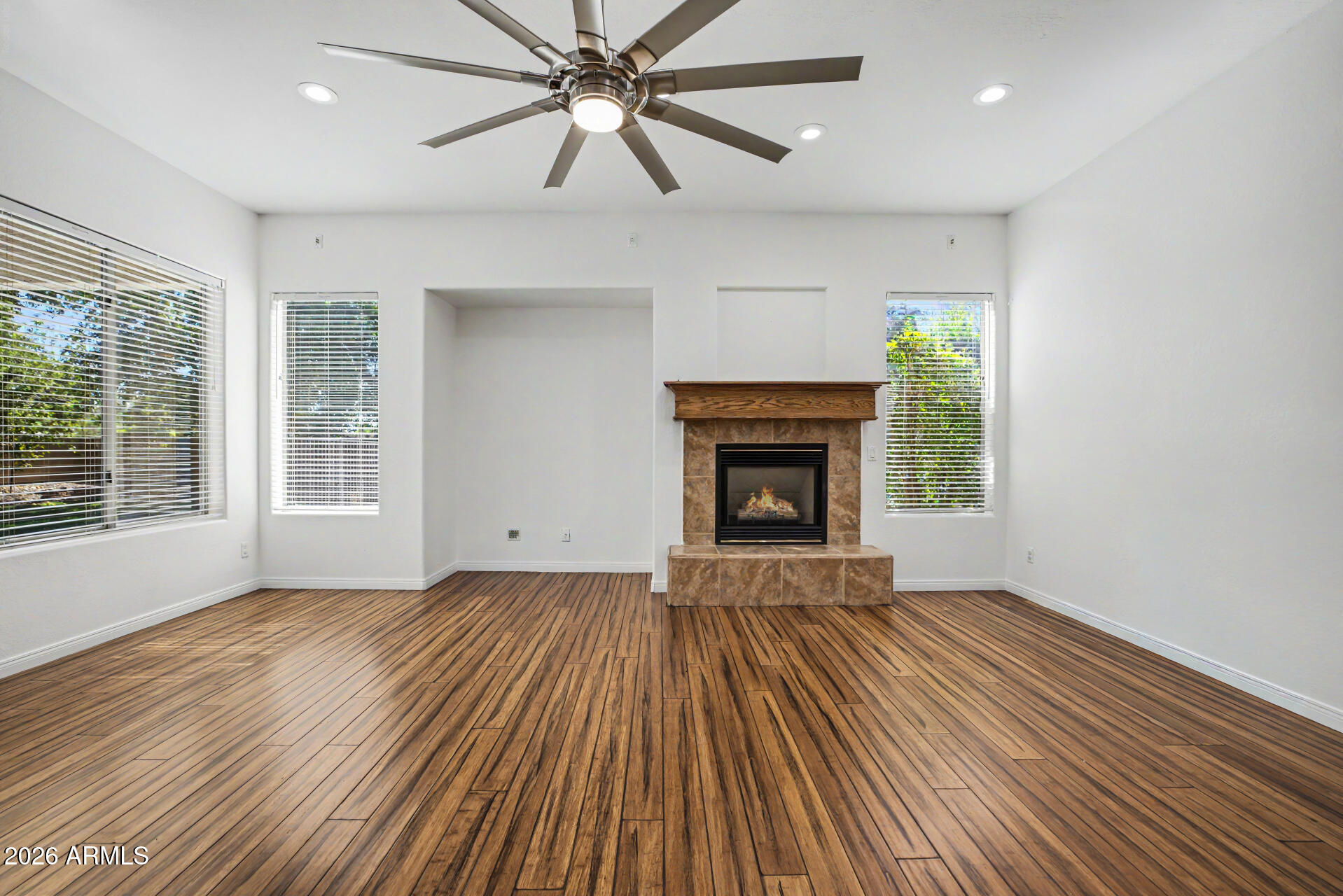 BARRINGTON - Residential