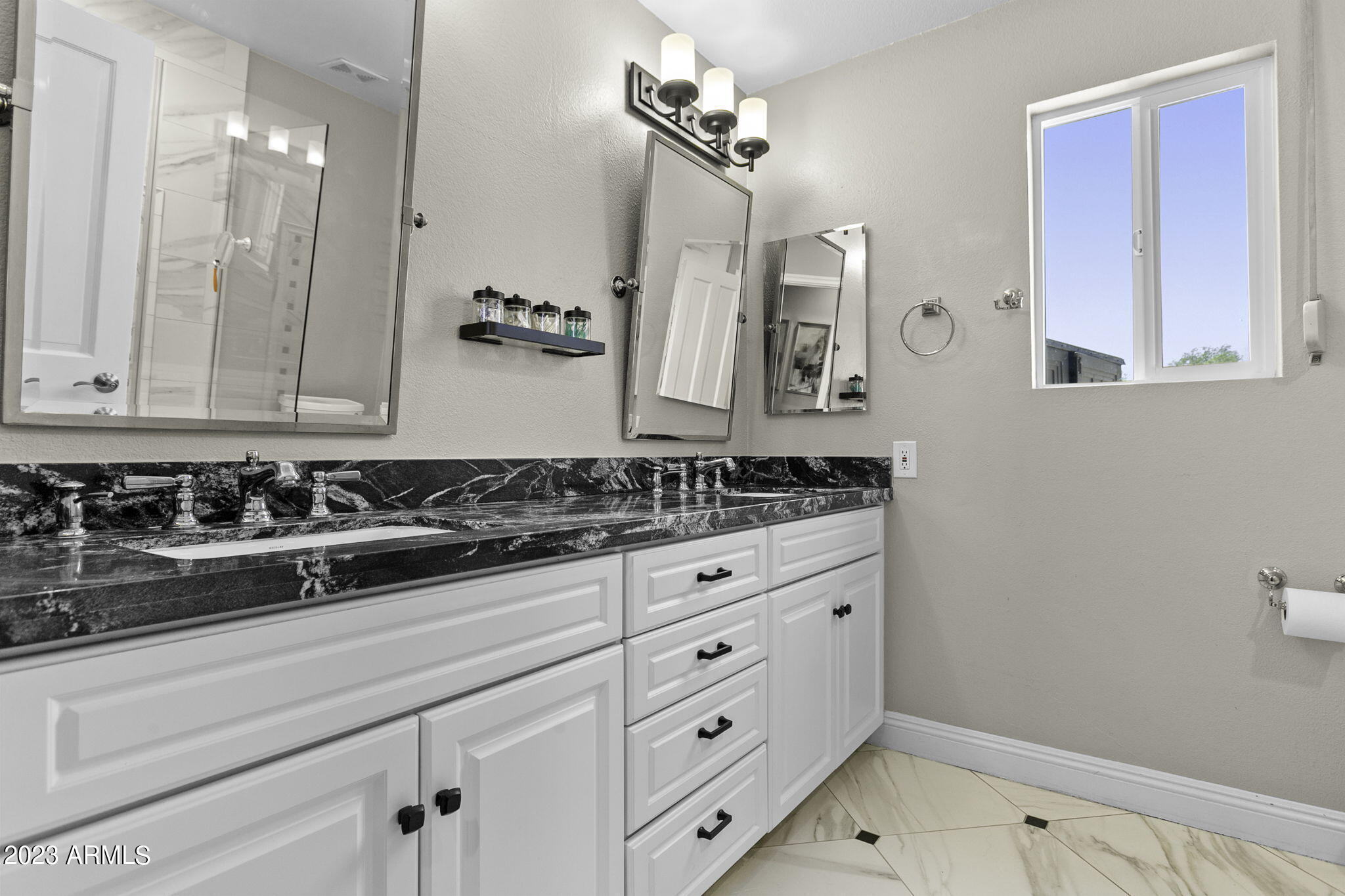 NORTH CENTRAL ACRES 3 - Residential