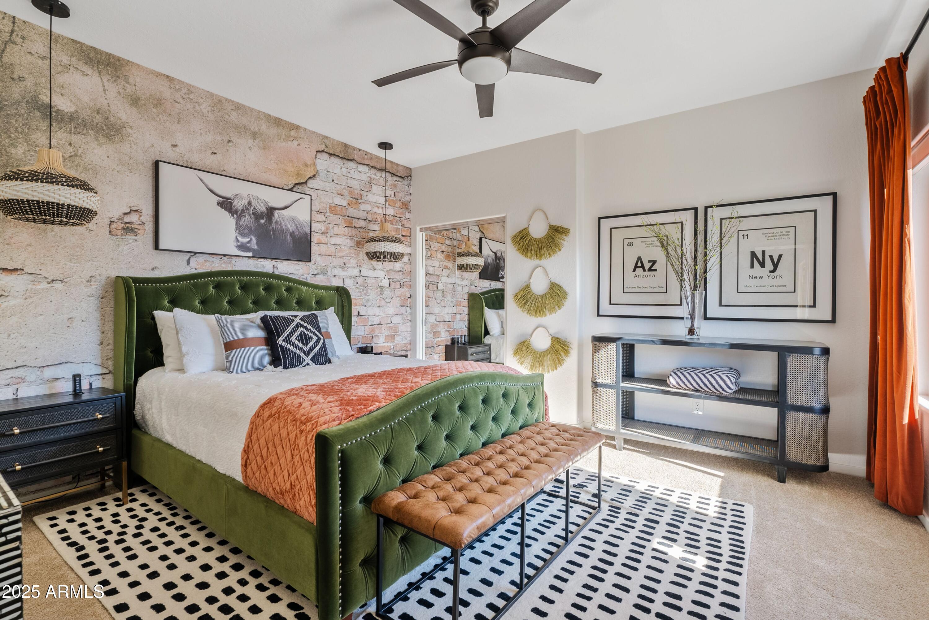 MIRAGE POINTE - Residential