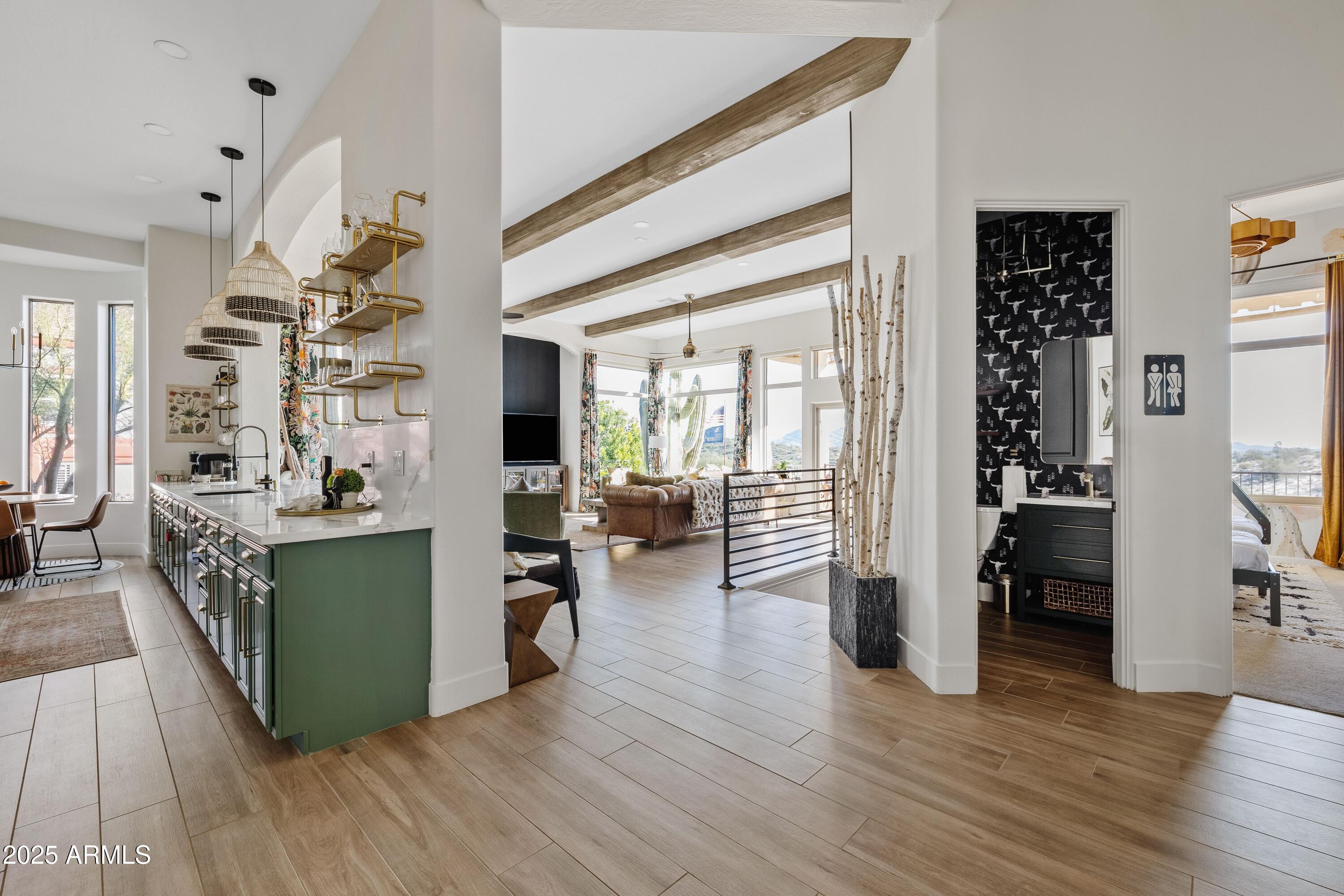 MIRAGE POINTE - Residential