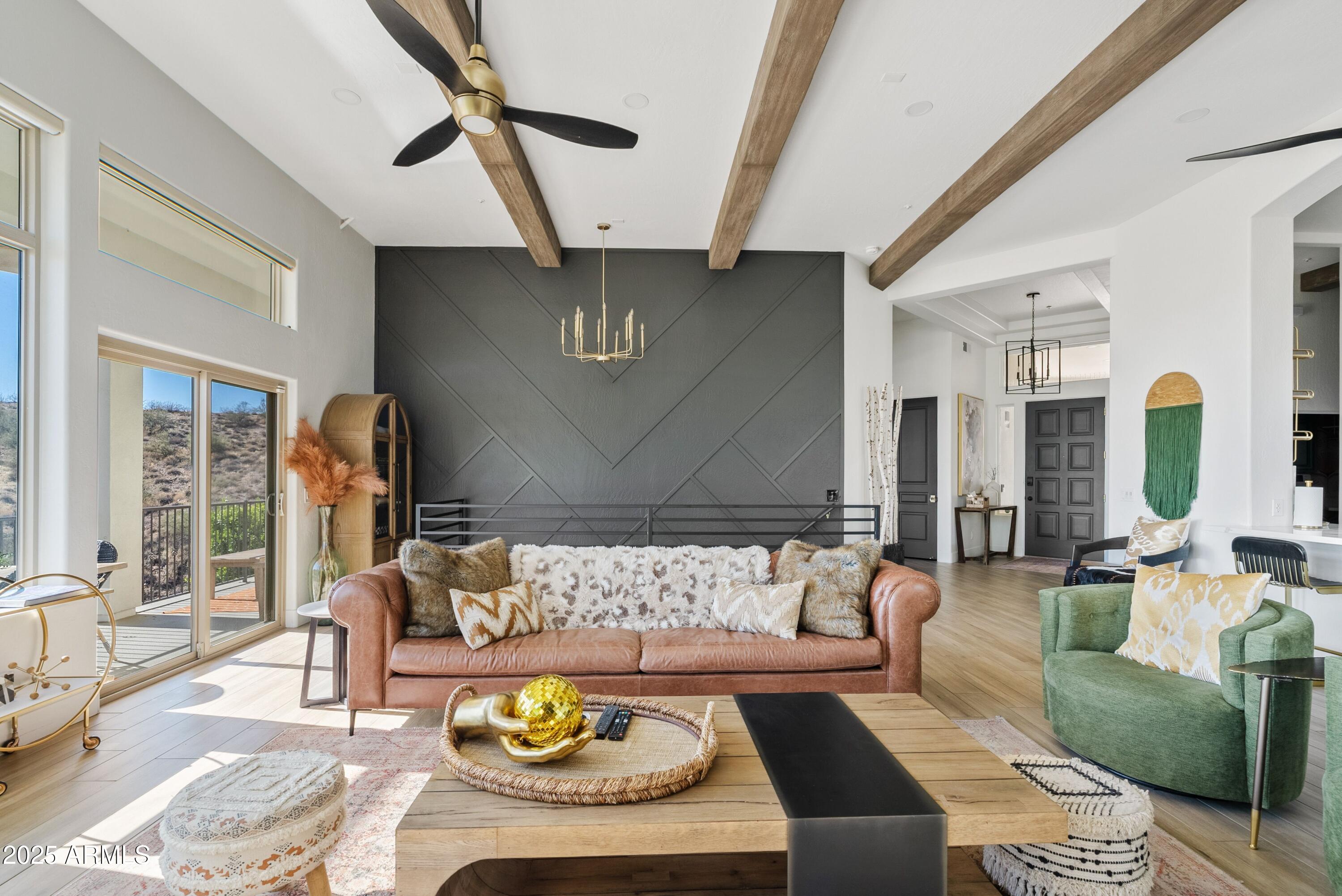 MIRAGE POINTE - Residential