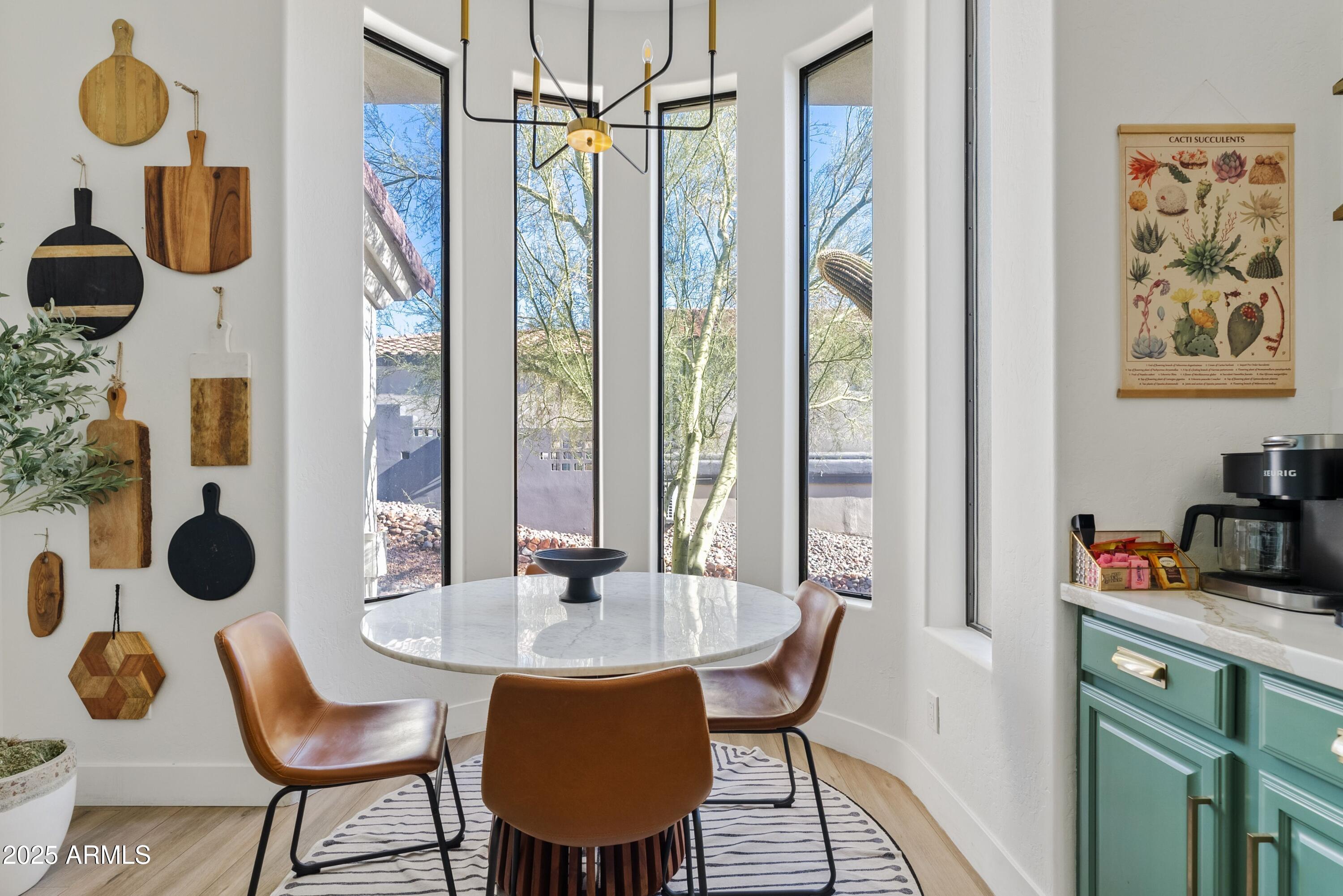 MIRAGE POINTE - Residential