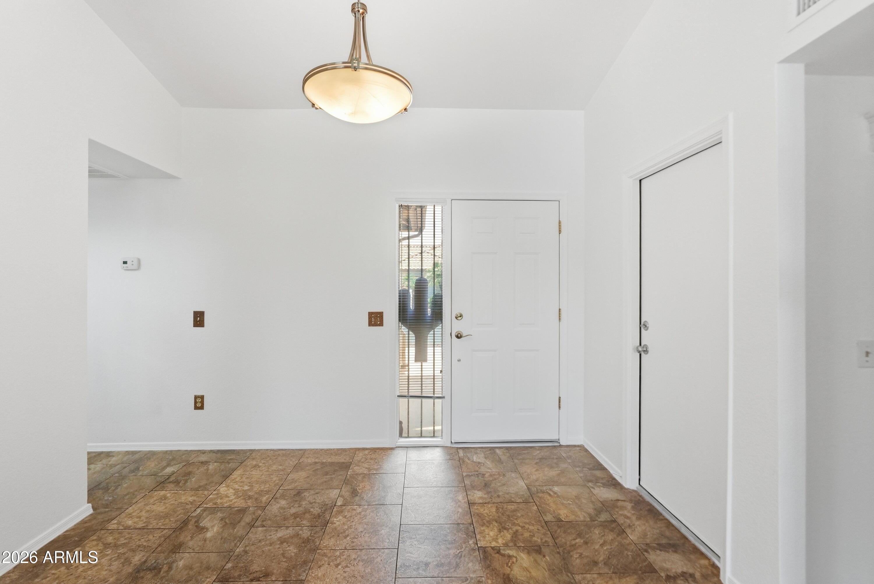 SUNBIRD UNIT 14 - Residential