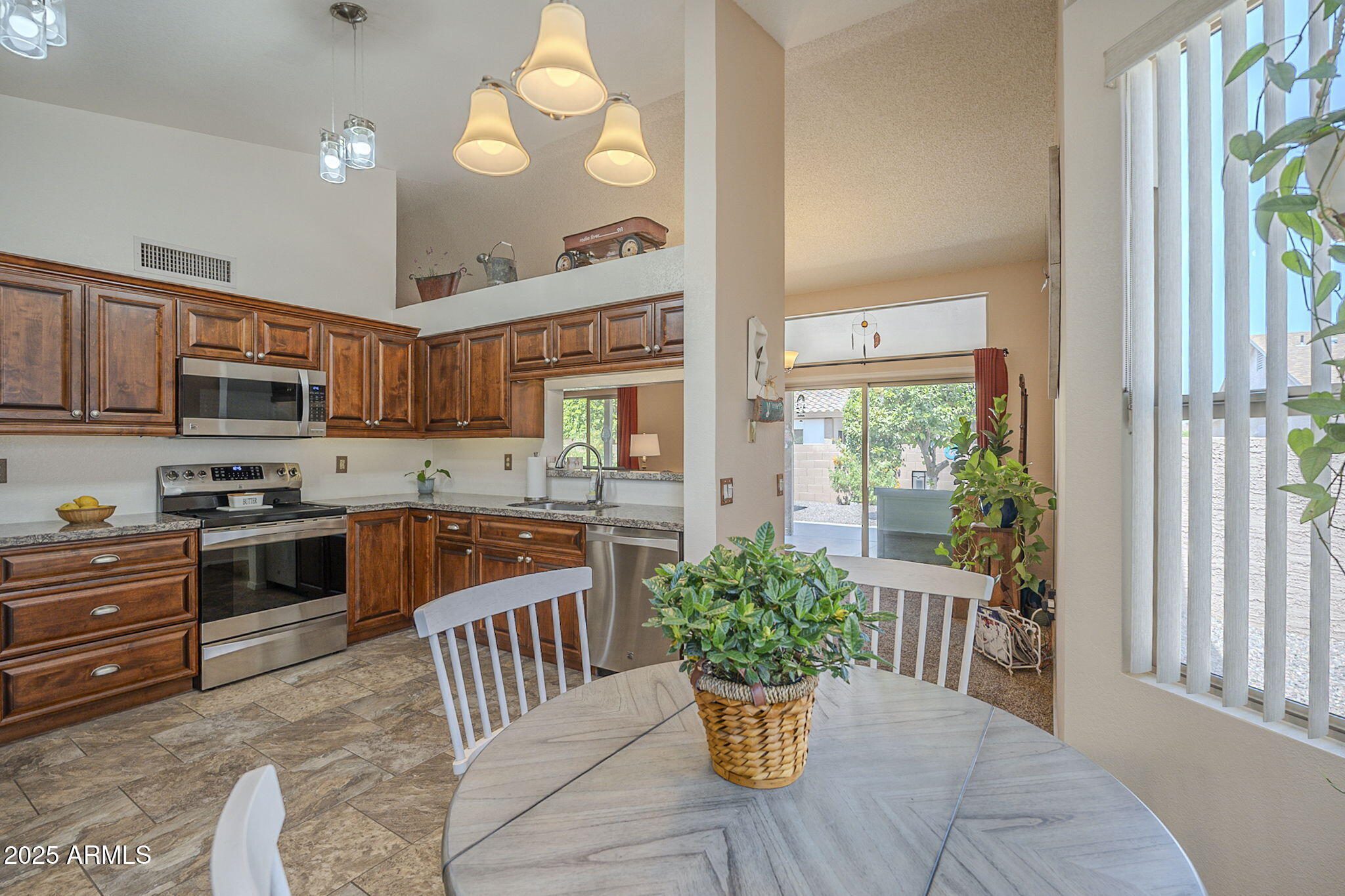 SUNBIRD UNIT 14 - Residential