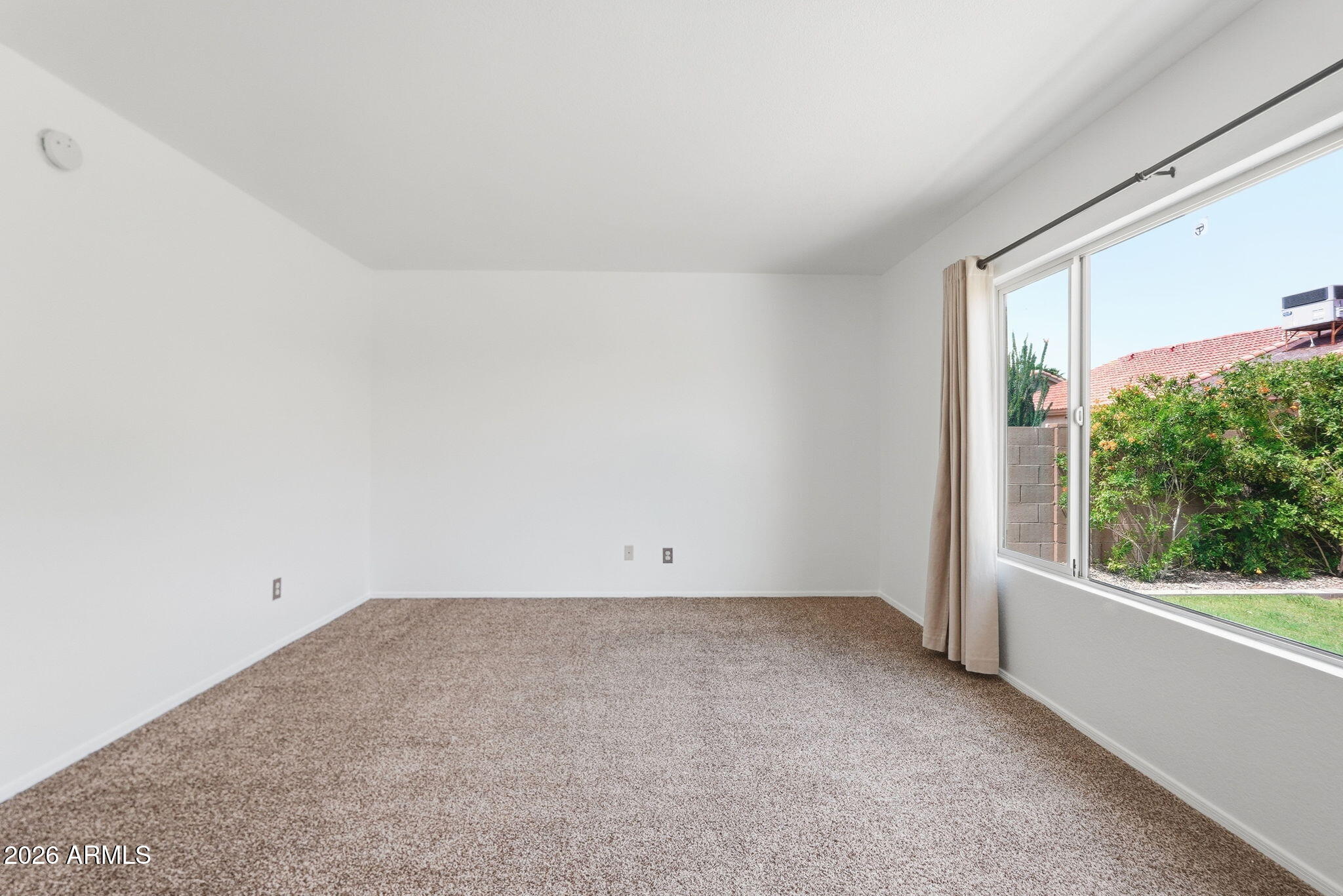 SUNBIRD UNIT 14 - Residential