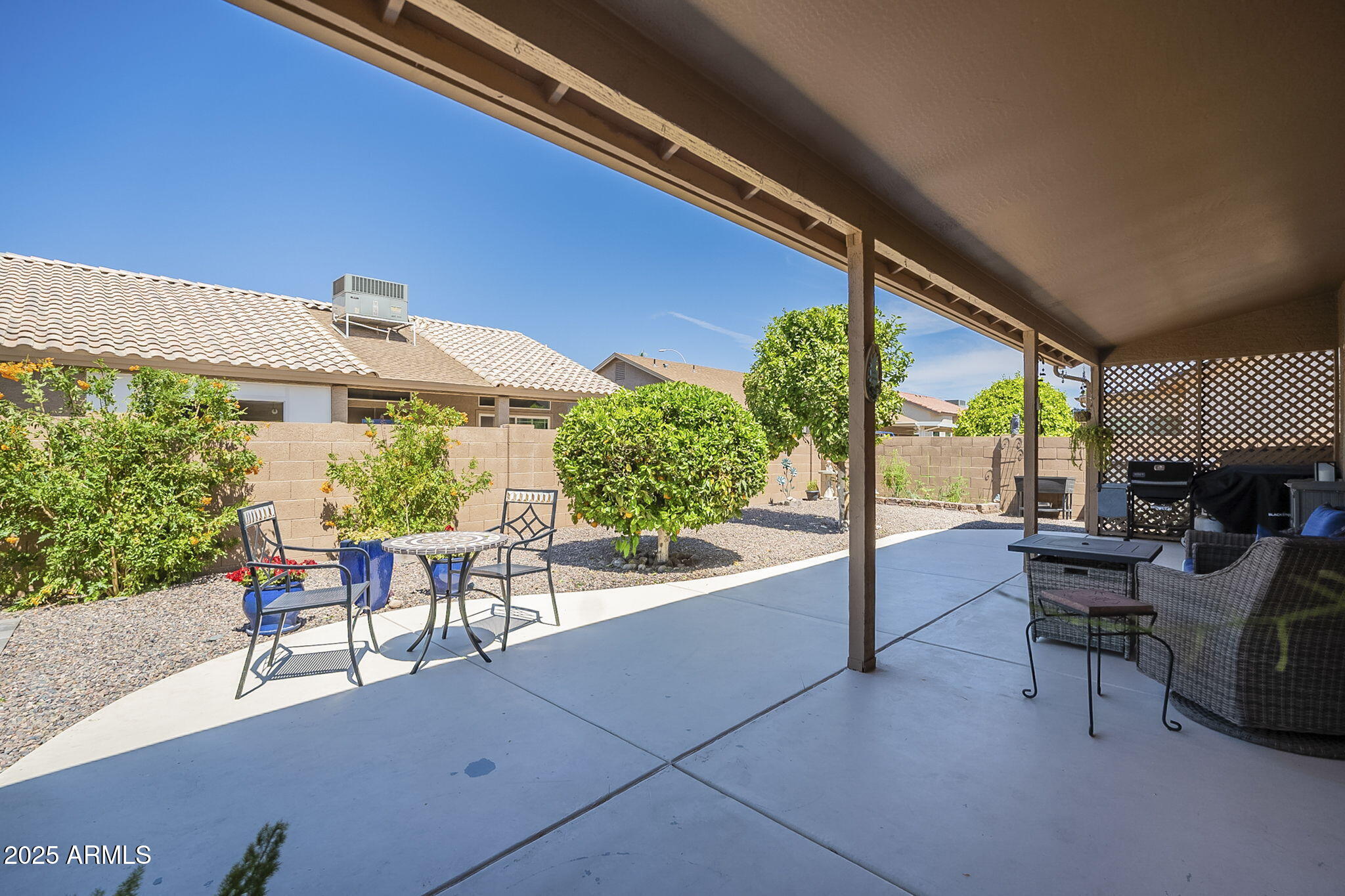 SUNBIRD UNIT 14 - Residential
