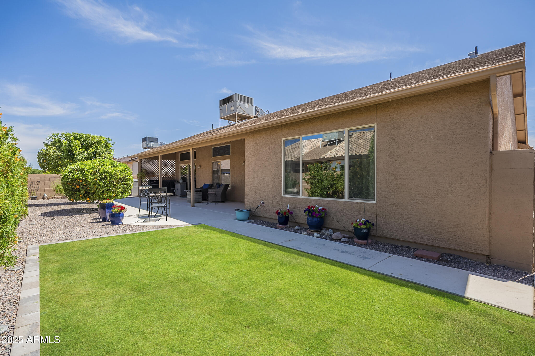 SUNBIRD UNIT 14 - Residential