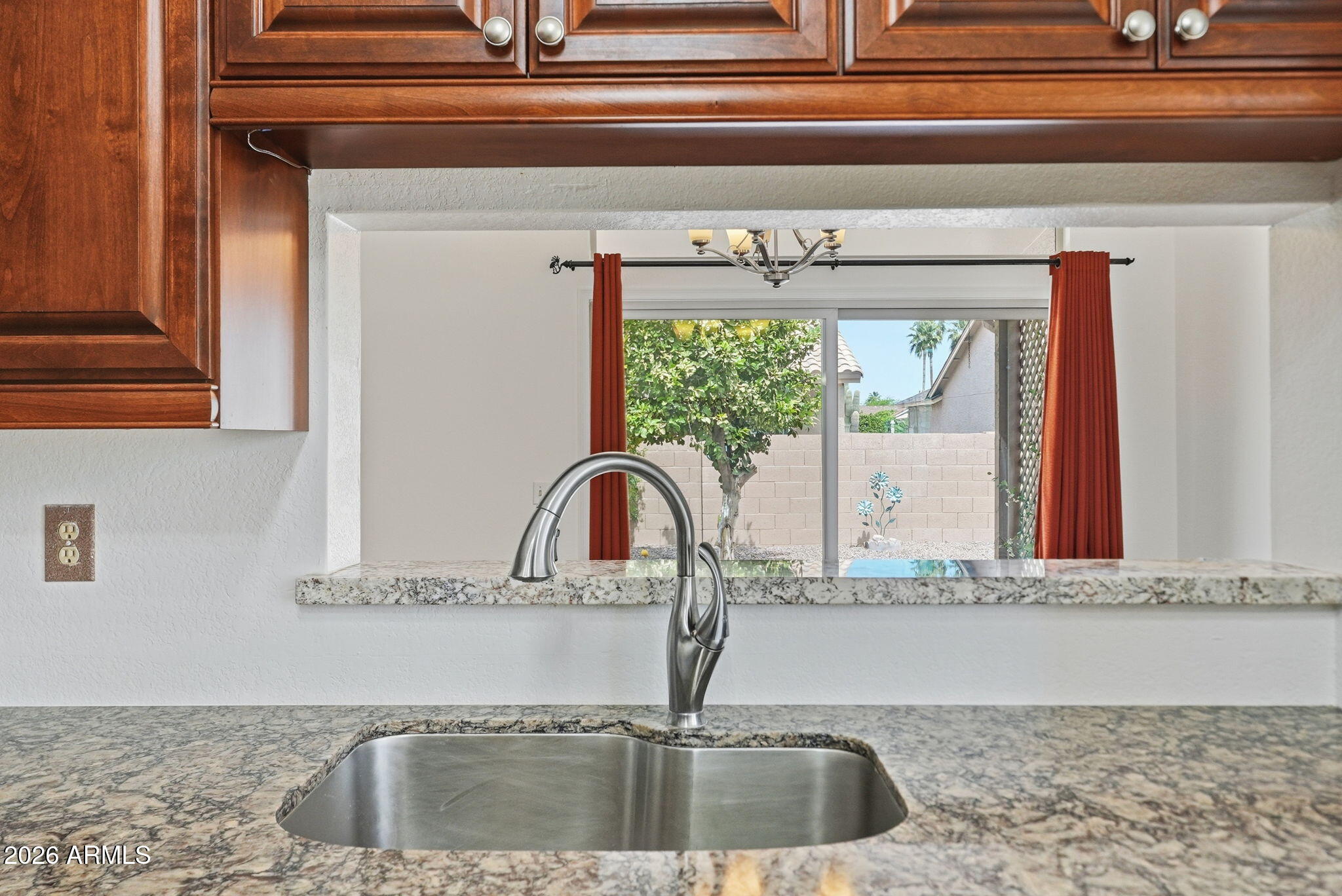 SUNBIRD UNIT 14 - Residential