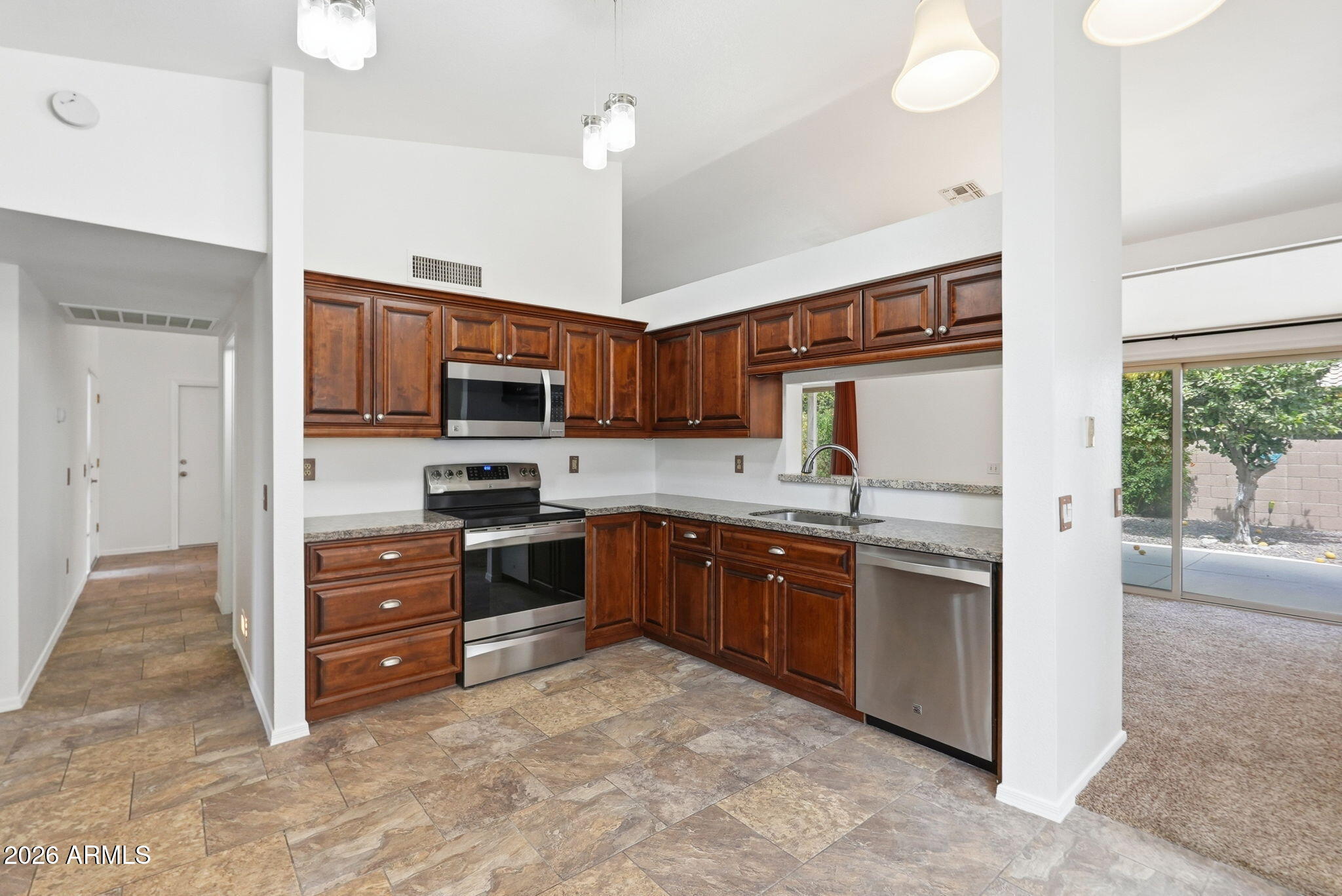 SUNBIRD UNIT 14 - Residential