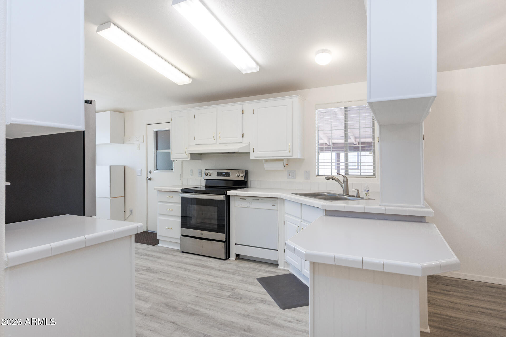 Paradise Peak West - Residential