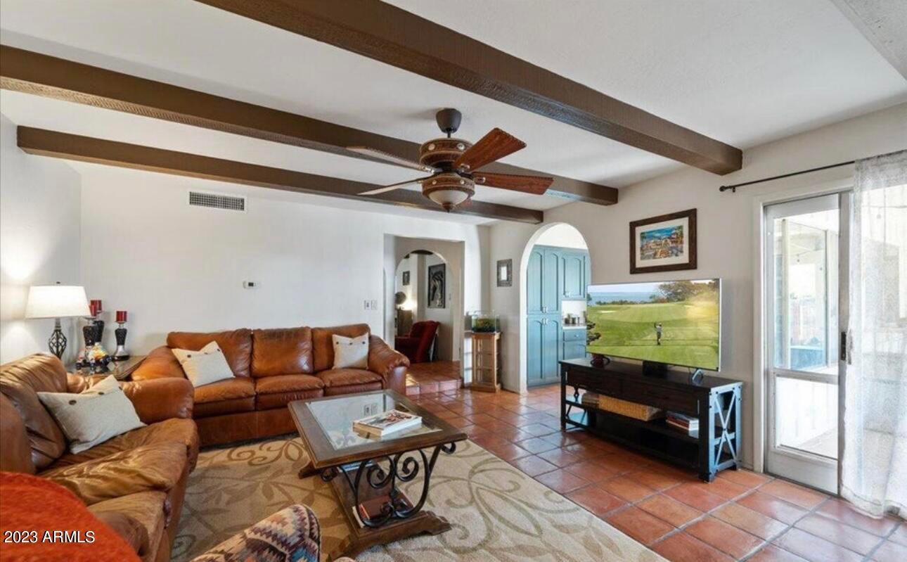 Dynamite Equestrian Properties - Residential