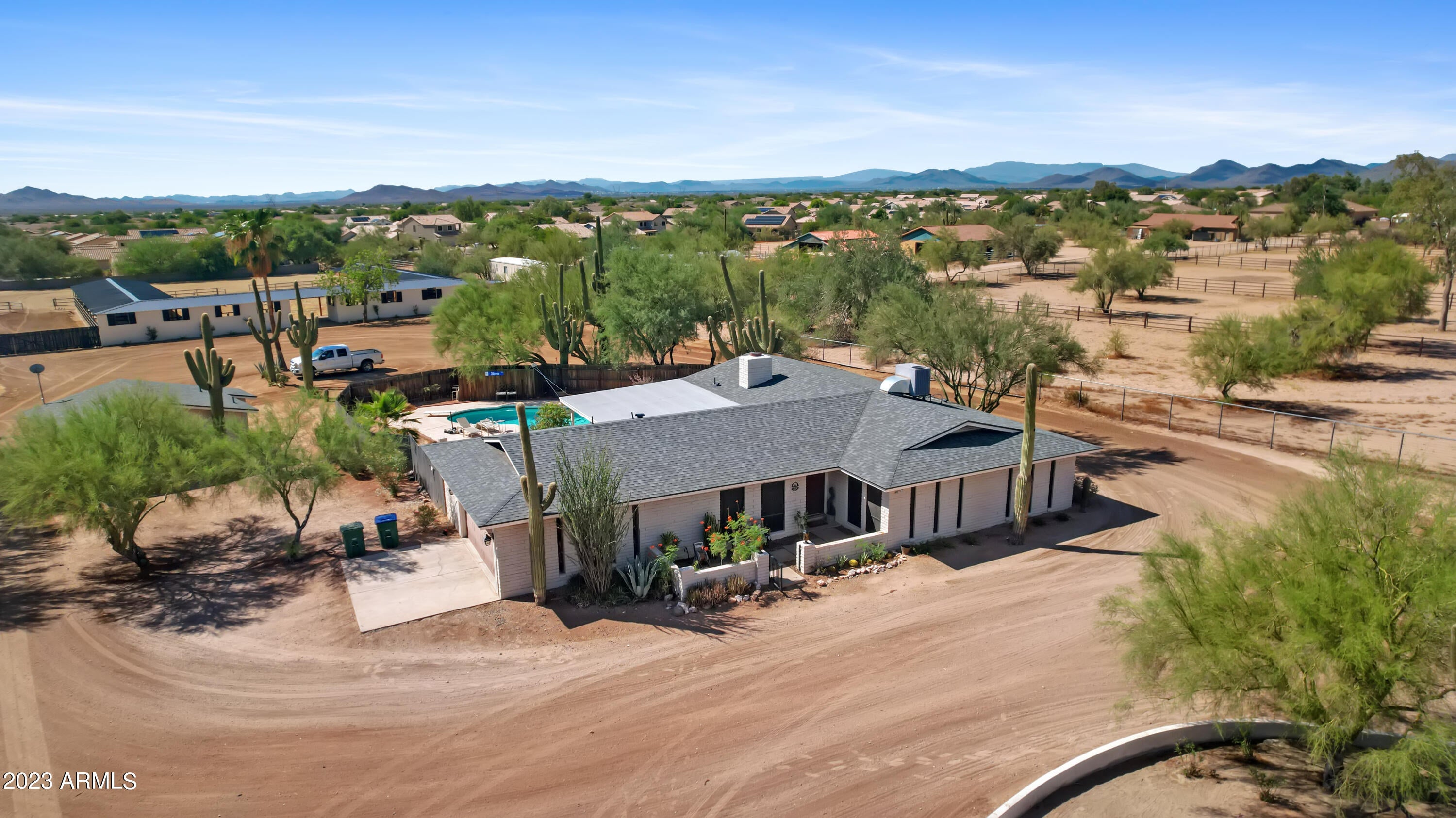 Dynamite Equestrian Properties - Residential