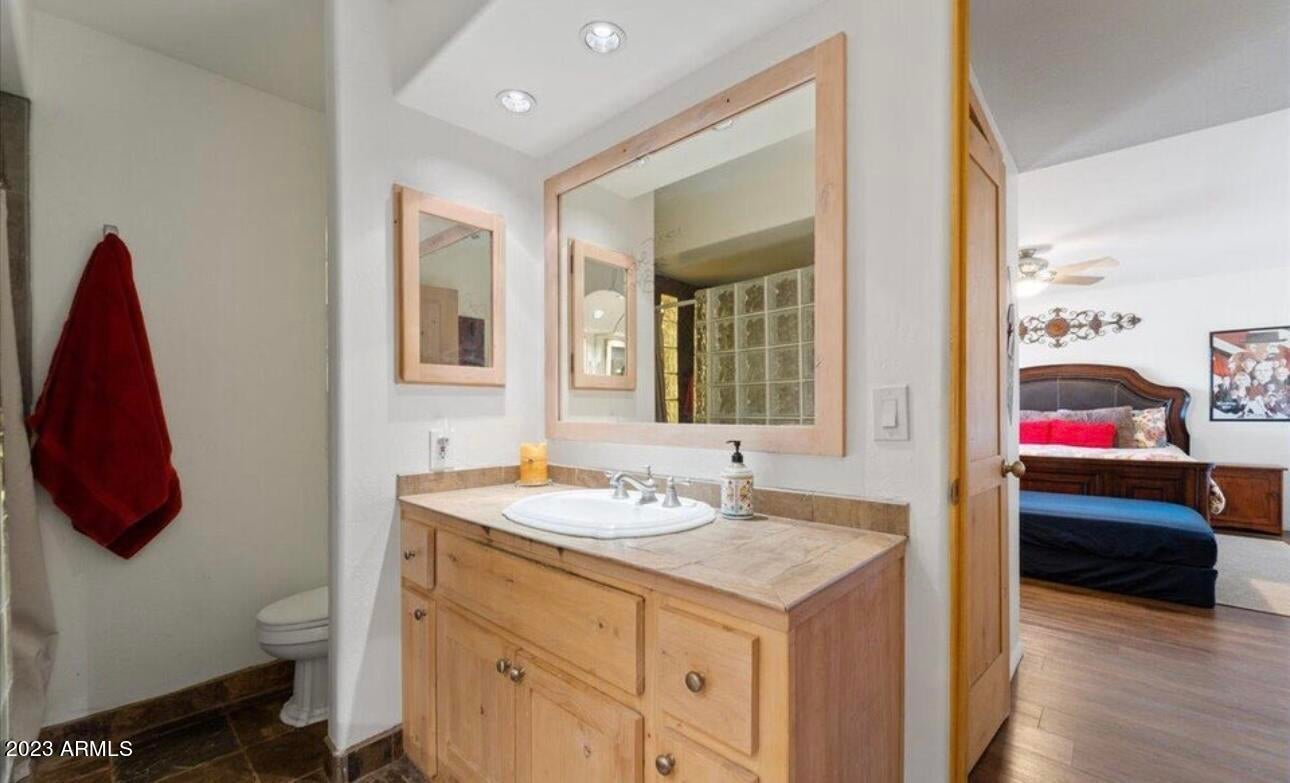 Dynamite Equestrian Properties - Residential