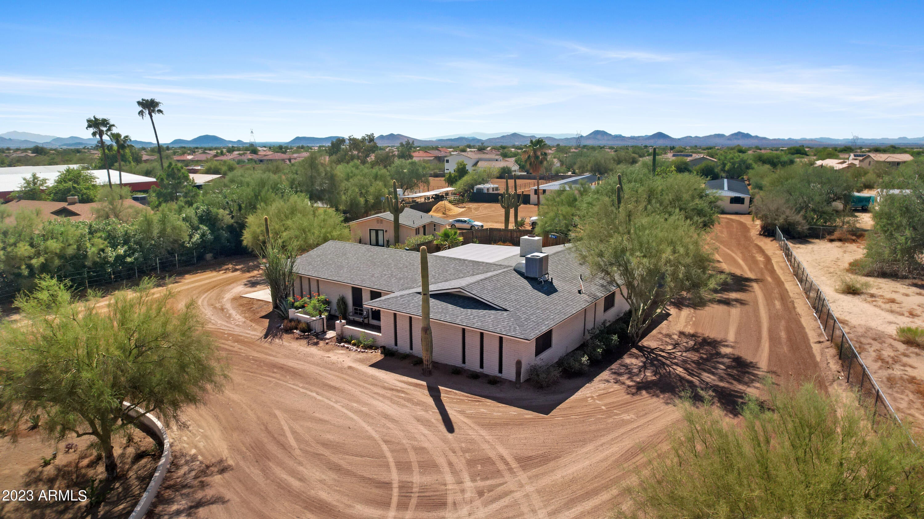 Dynamite Equestrian Properties - Residential