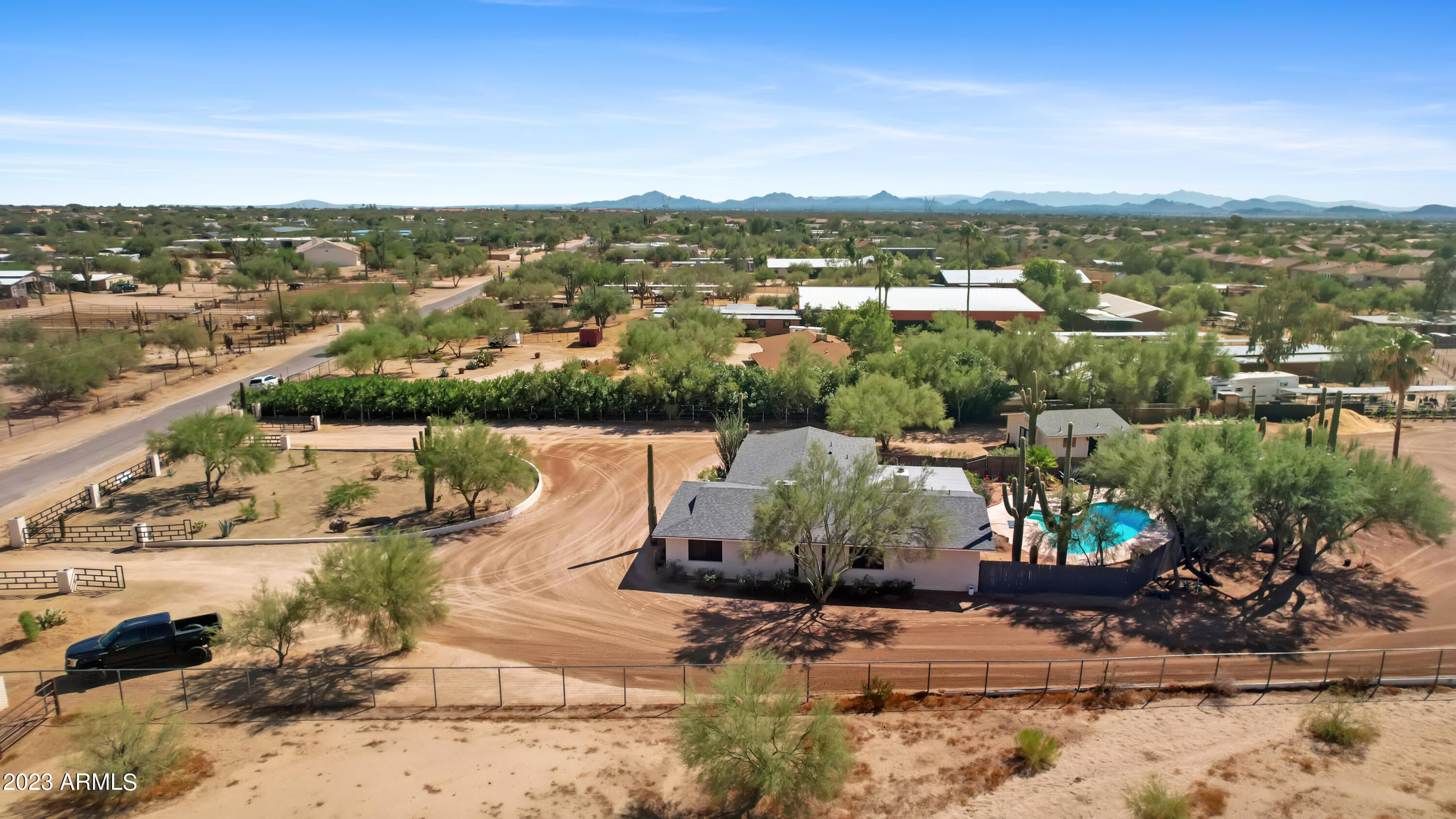 Dynamite Equestrian Properties - Residential