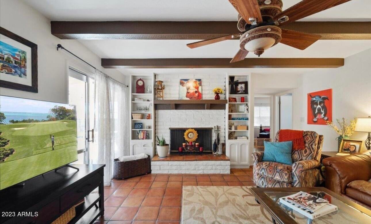Dynamite Equestrian Properties - Residential