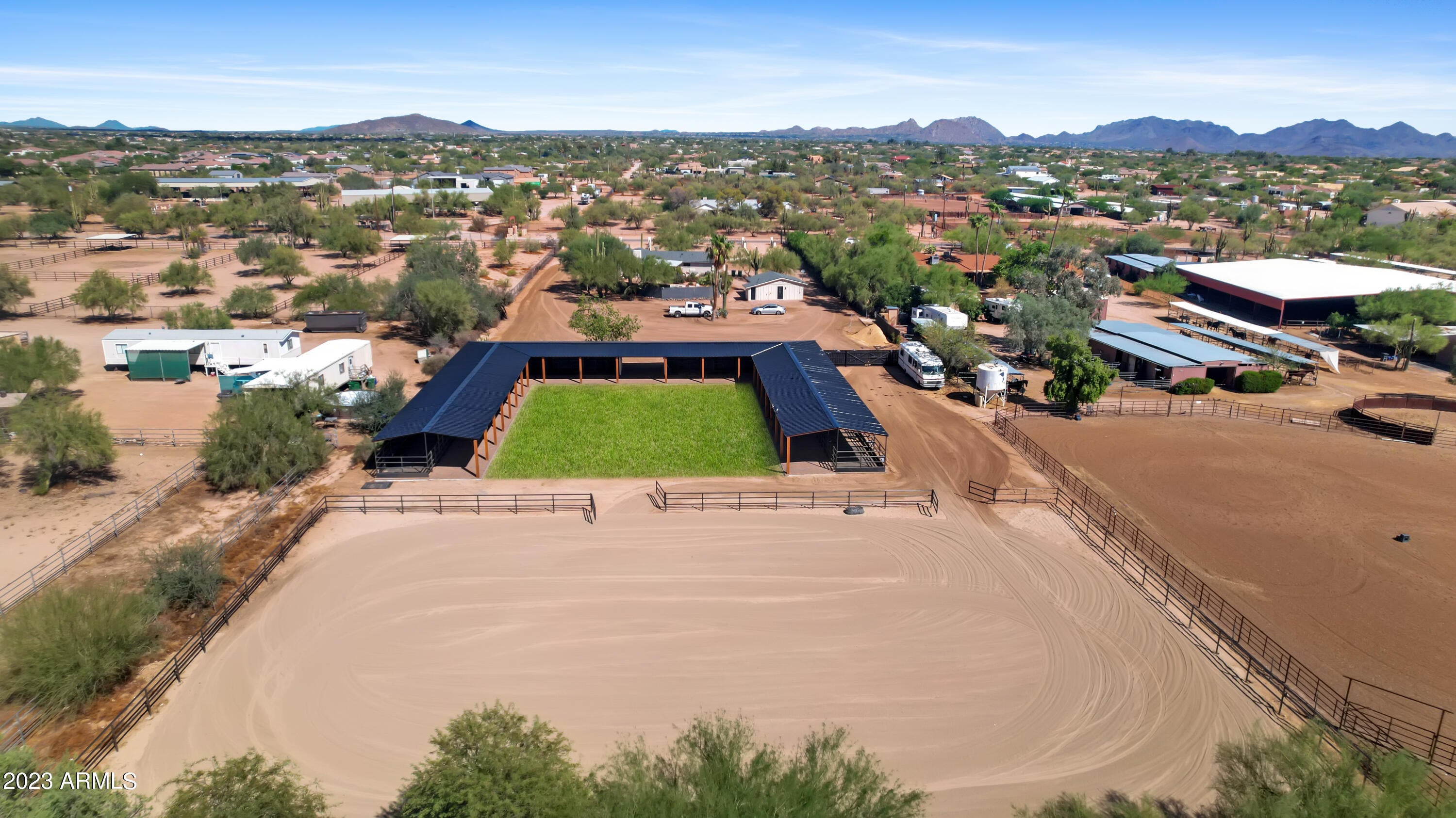 Dynamite Equestrian Properties - Residential