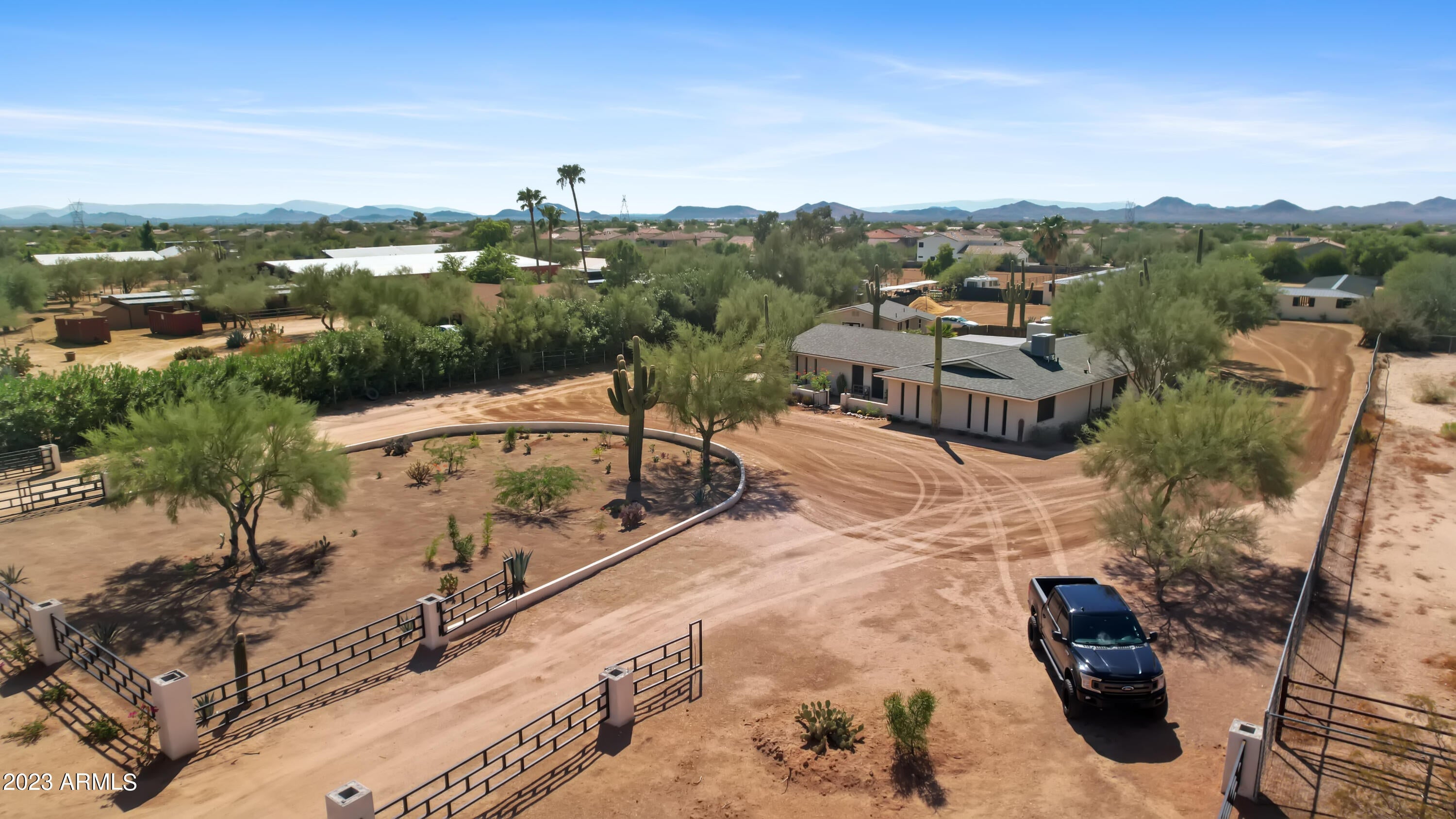 Dynamite Equestrian Properties - Residential