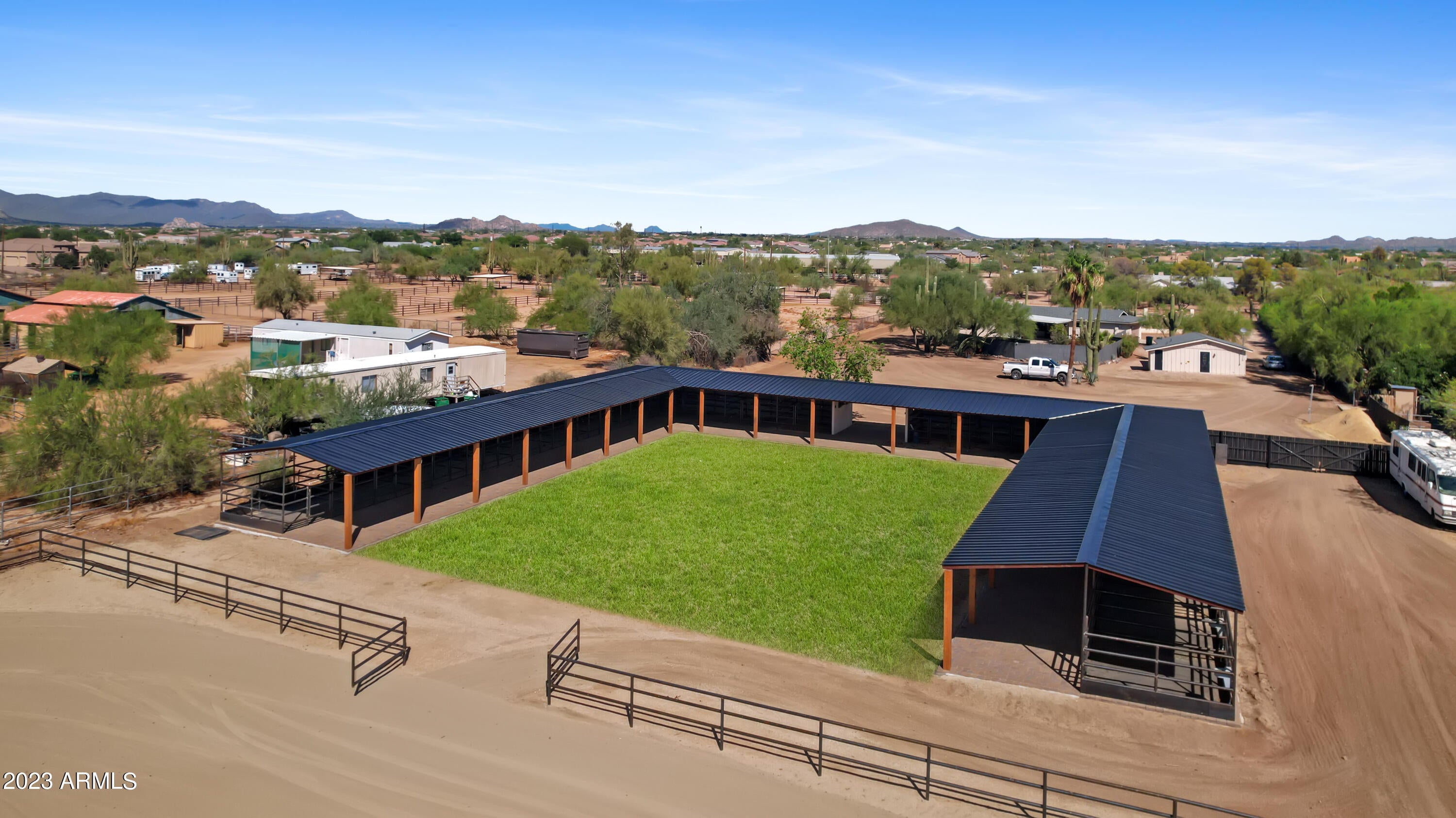 Dynamite Equestrian Properties - Residential
