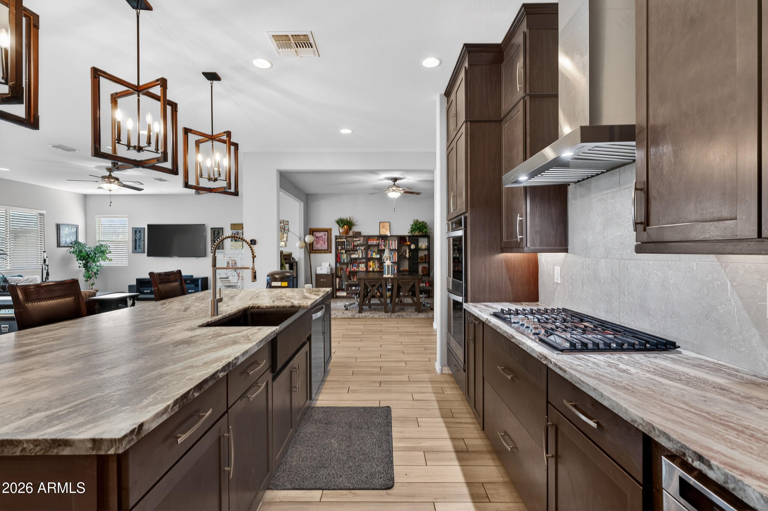 AZURE CANYON PARCEL 4 REPLAT - Residential
