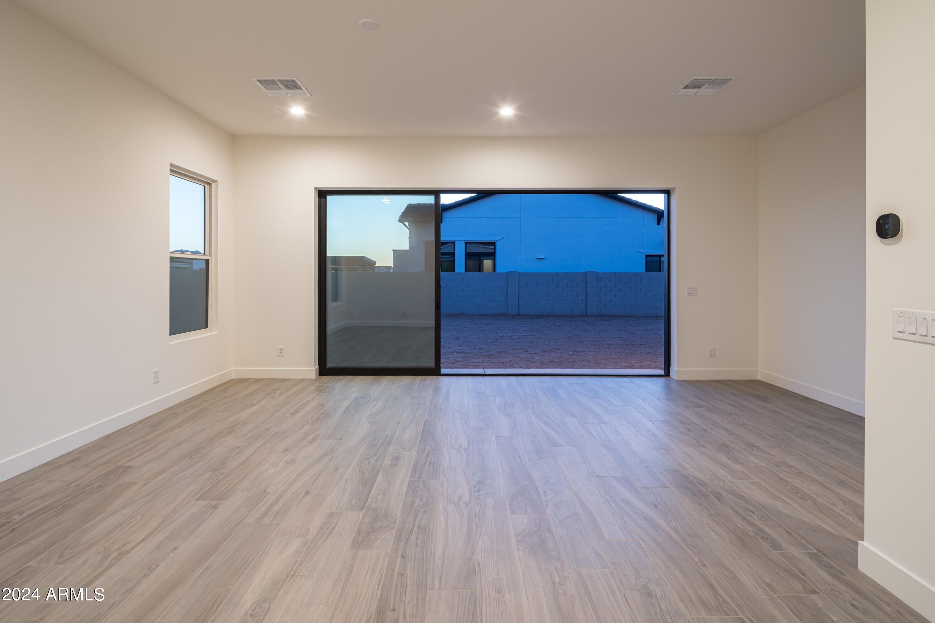 BRIDLE RANCH - Residential